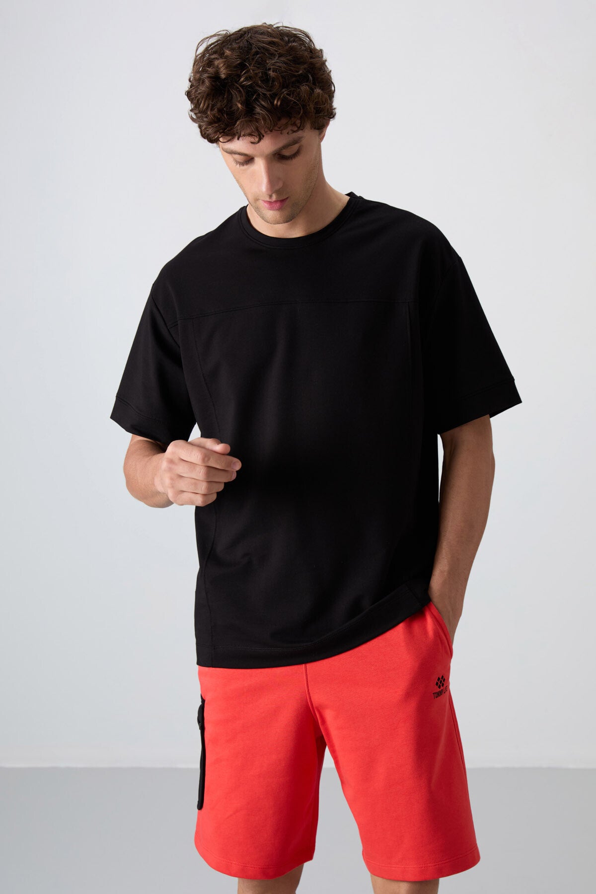 Siyah Pamuklu Kalın Yumuşak Dokulu Oversize Fit Basic Erkek T-Shirt - 88349