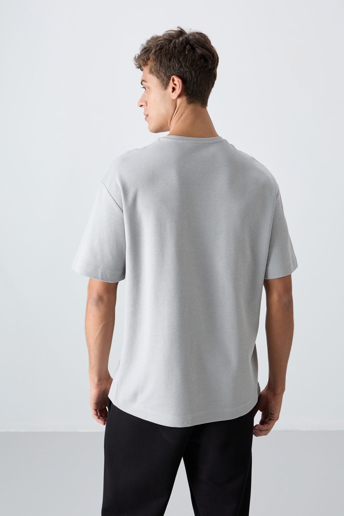 Taş Pamuklu Kalın Yüzeyi Dokulu Oversize Fit Basic Erkek T-Shirt - 88341