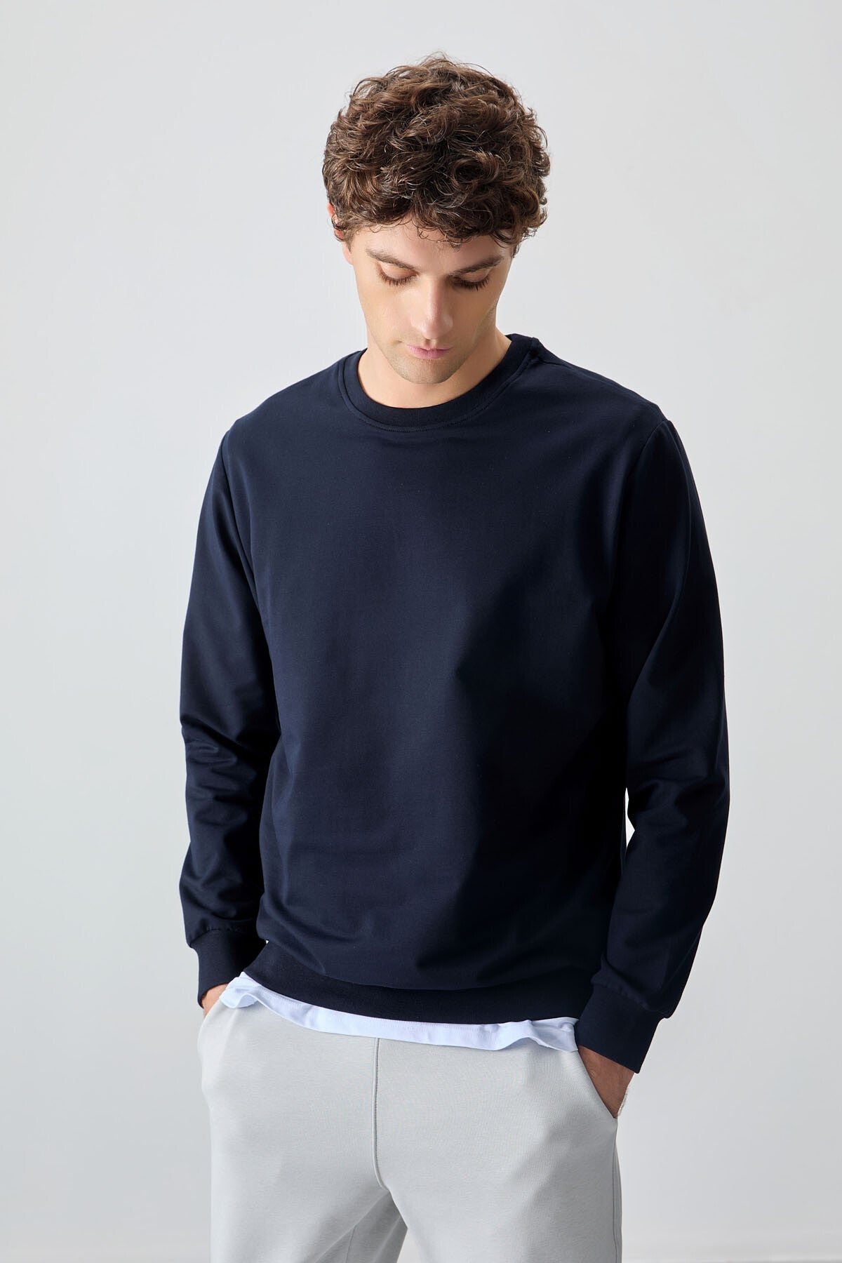 Lacivert Pamuk Yumuşak Dokulu Standart Fit Basic Erkek Sweatshirt - 88363