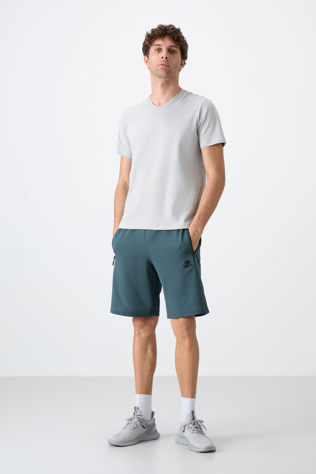 Orman Yeşili Gizli Fermuar Arka Cepli Bağcıklı Standart Kalıp Erkek Şort - 81136