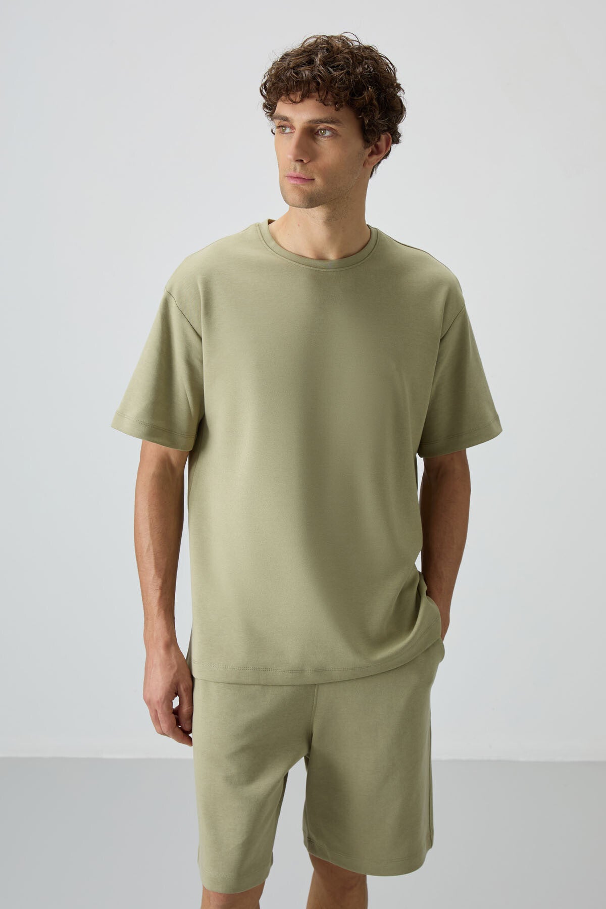 Açık Çağla Pamuklu Kalın Yumuşak Dokulu Oversize Fit Basic Erkek Şort Takım - 85249