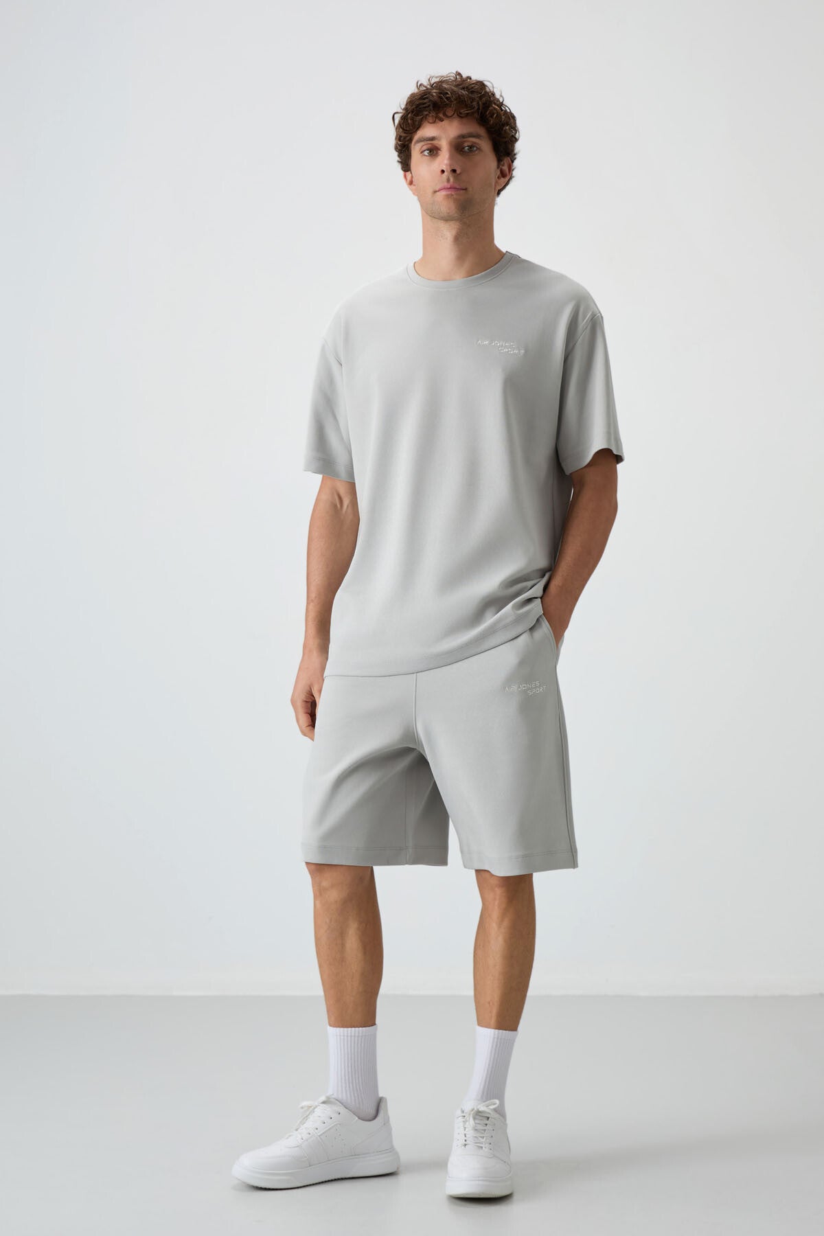 Taş Pamuklu Kalın Yumuşak Dokulu Oversize Fit Nakışlı Erkek Şort Takım - 85250