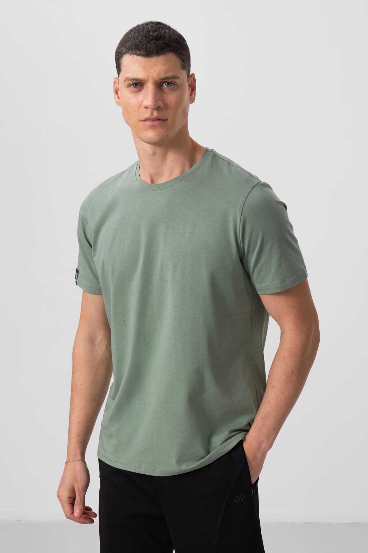 Açık Yeşil Erkek Basic Kısa Kol Standart Kalıp O Yaka T-shirt - 87911
