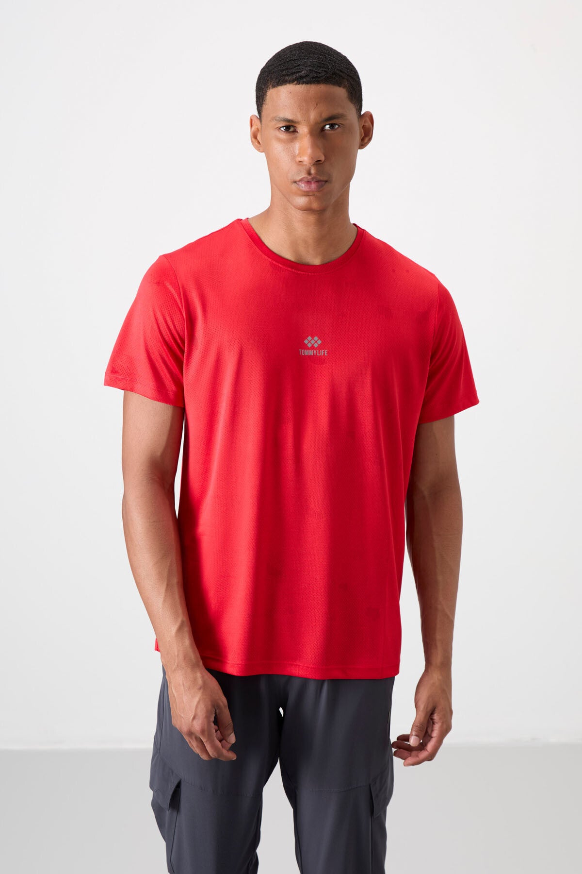 Kırmızı Nefes Alan Jakarlı İnce Esnek Standart Fit Erkek Performans T-Shirt - 88397