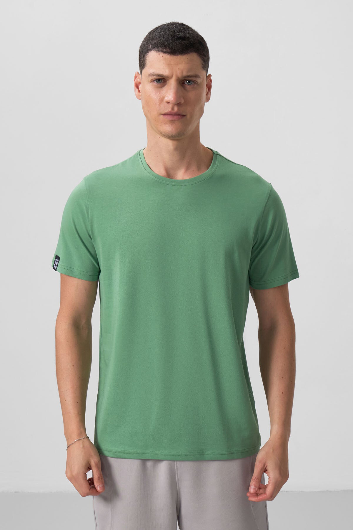 Pastel Yeşil Erkek Basic Kısa Kol Standart Kalıp O Yaka T-shirt - 87911