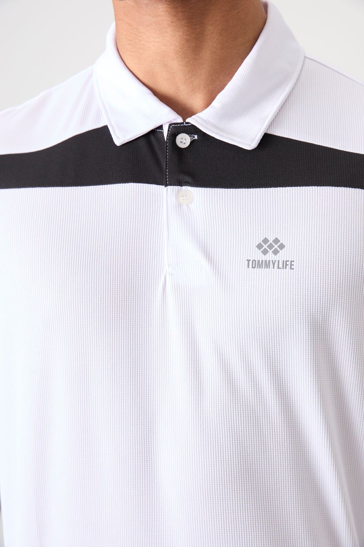 Beyaz Nefes Alan Dokulu İnce Esnek Standart Fit Polo Yaka Erkek Performans T-Shirt - 88392