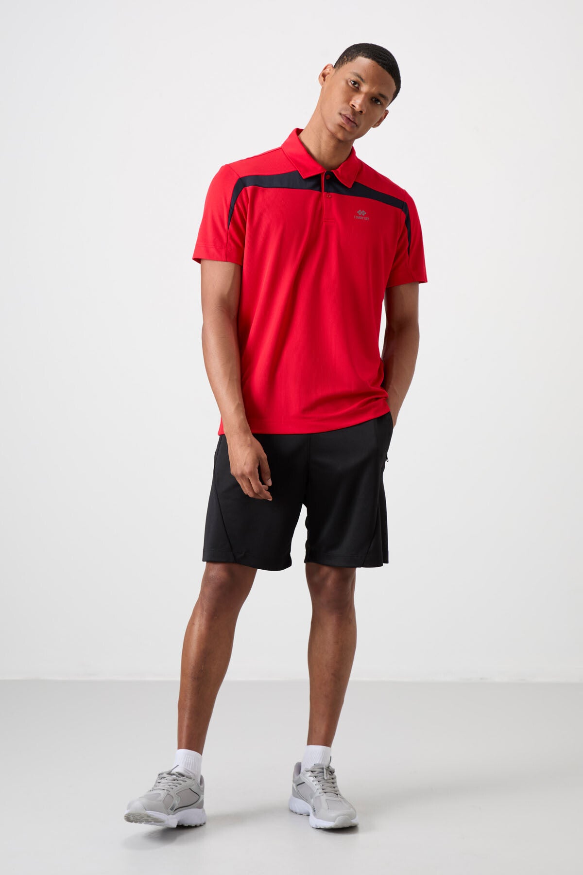 Kırmızı Nefes Alan Dokulu İnce Esnek Standart Fit Polo Yaka Erkek Performans T-Shirt - 88392