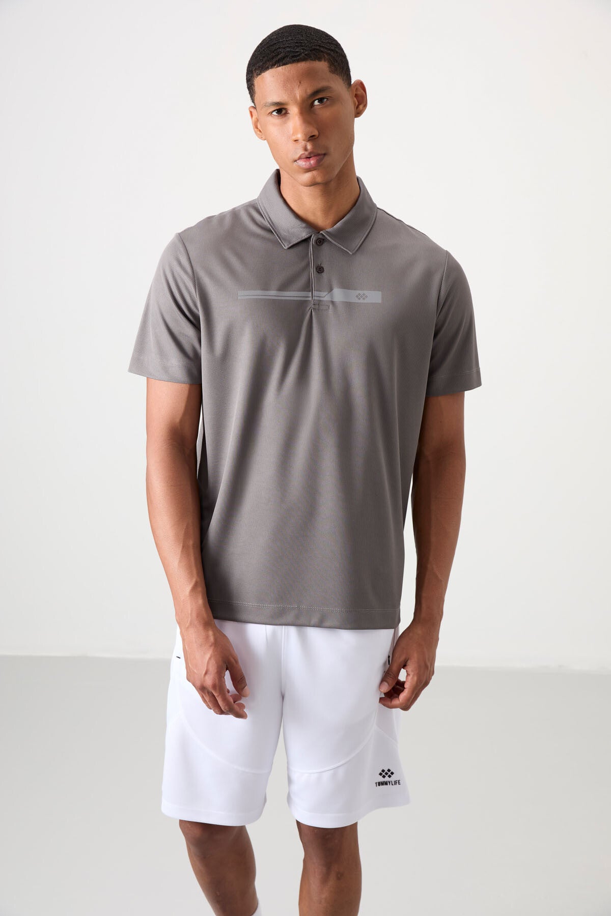 Koyu Gri Nefes Alan Dokulu İnce Esnek Standart Fit Polo Yaka Erkek Performans T-Shirt - 88393