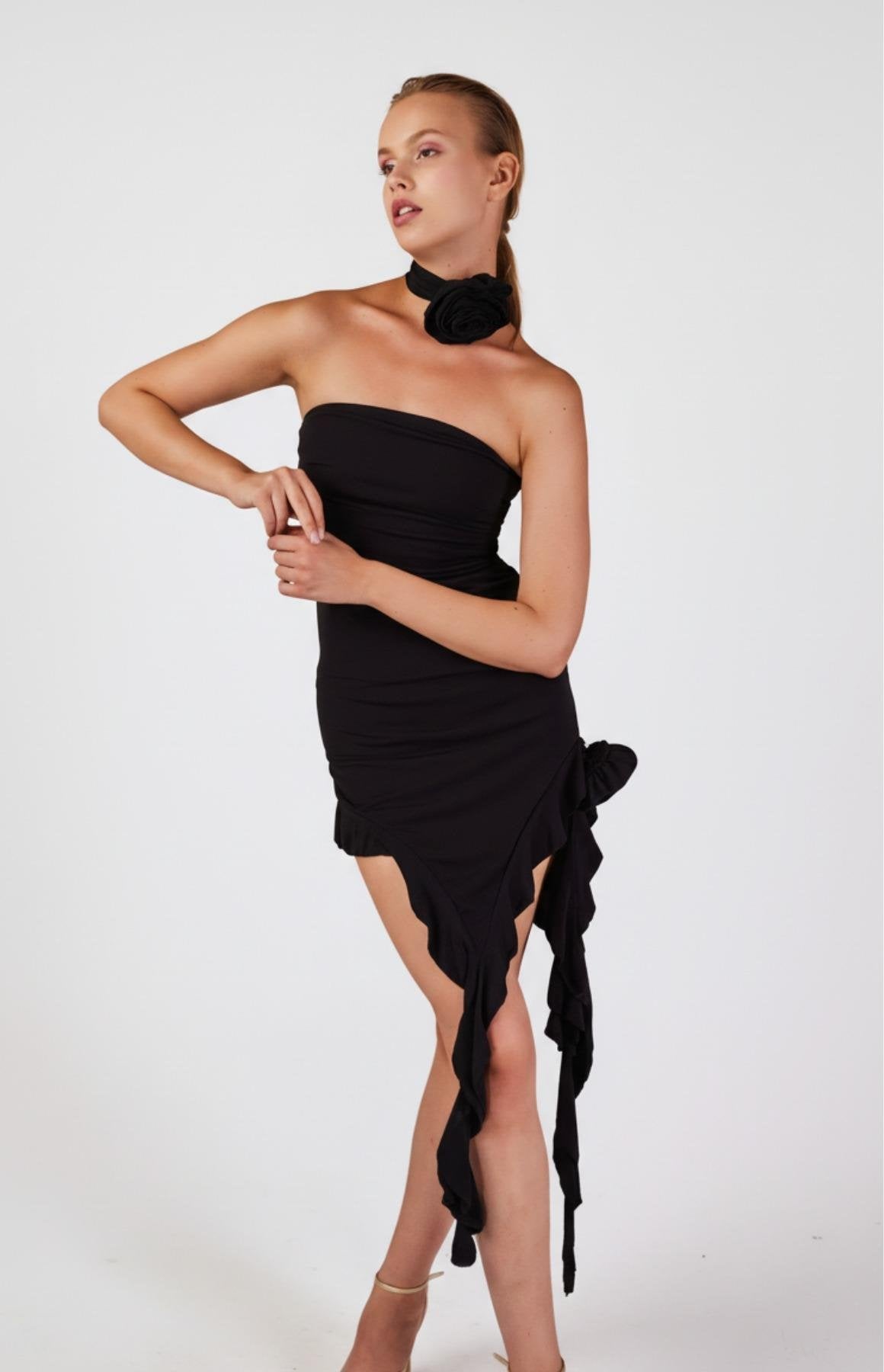 Çiçek Detaylı Fırfırlı Rosanna Elbise Siyah