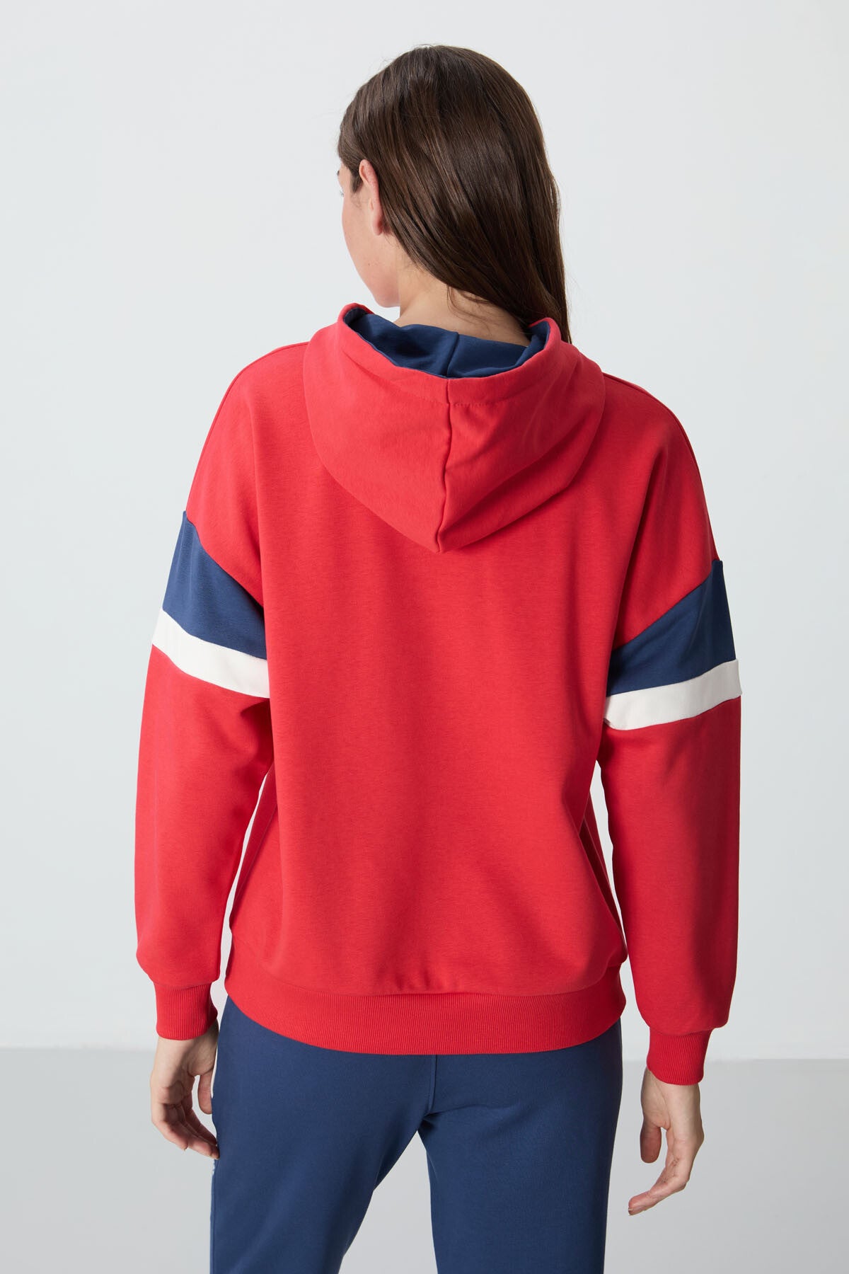 Fiesta Kompakt Pamuklu Kalın Pürüzsüz Dokulu Kapüşonlu Oversize Fit Kadın Sweatshirt - 97290