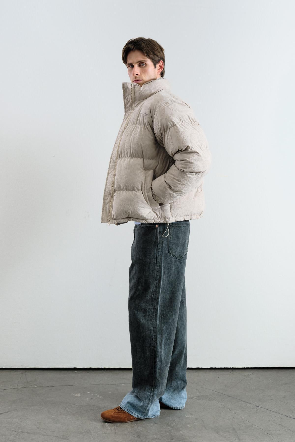 FLOK DESENLİ ŞİŞME BEJ MONT