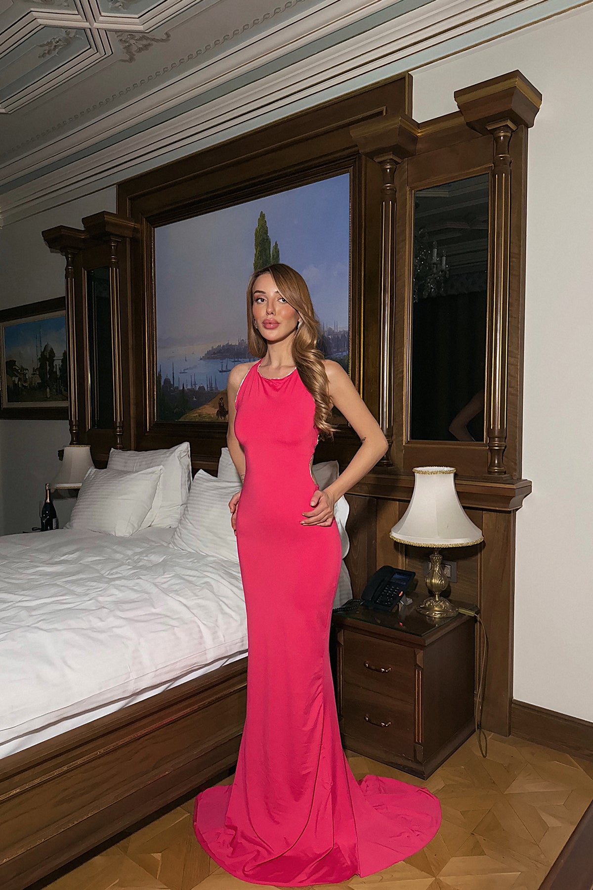 Fuşya  Spence Kenarları Işıltılı Sırt Dekolteli Elbise  ATE-2199