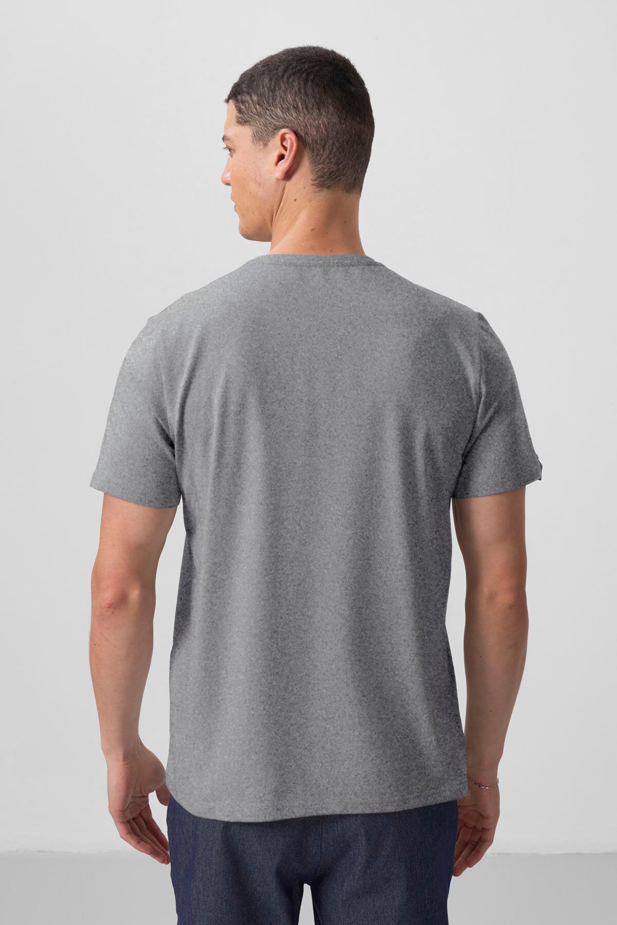 Gri Melanj Basic Kısa Kol Standart Kalıp V Yaka Erkek T-Shirt - 87912