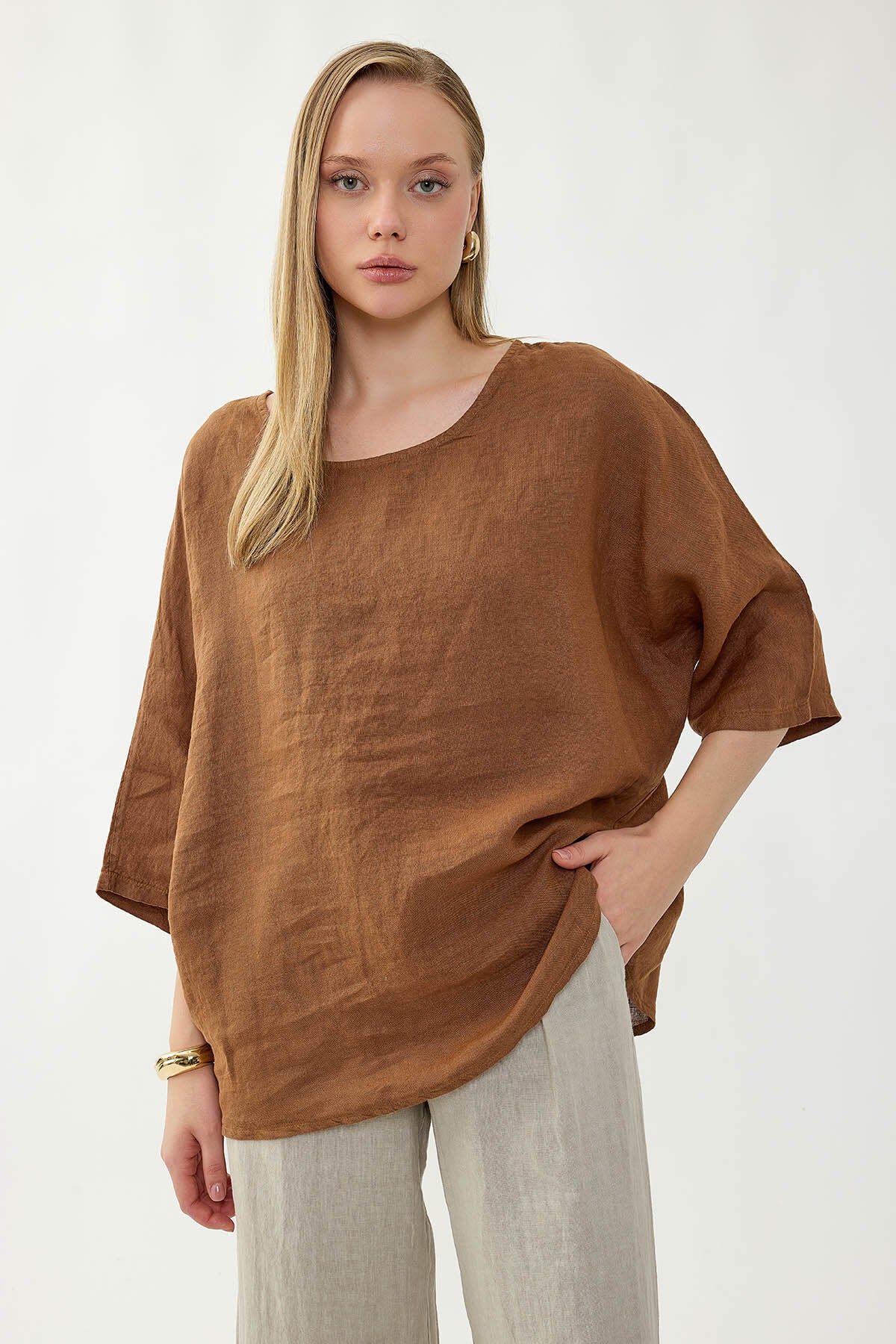 %100 Keten Geniş Yaka Oversize Kısa Kol Bluz