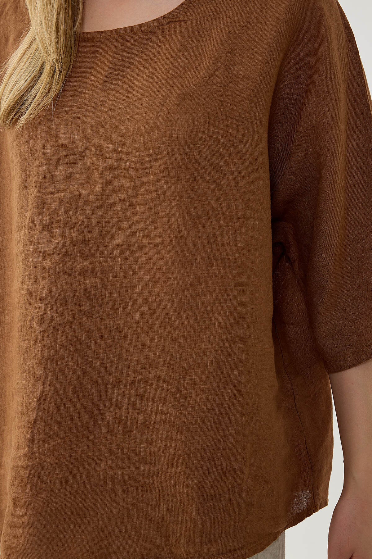 %100 Keten Geniş Yaka Oversize Kısa Kol Bluz
