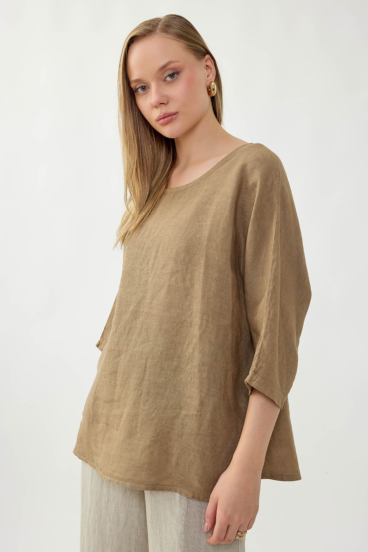 %100 Keten Geniş Yaka Oversize Kısa Kol Bluz
