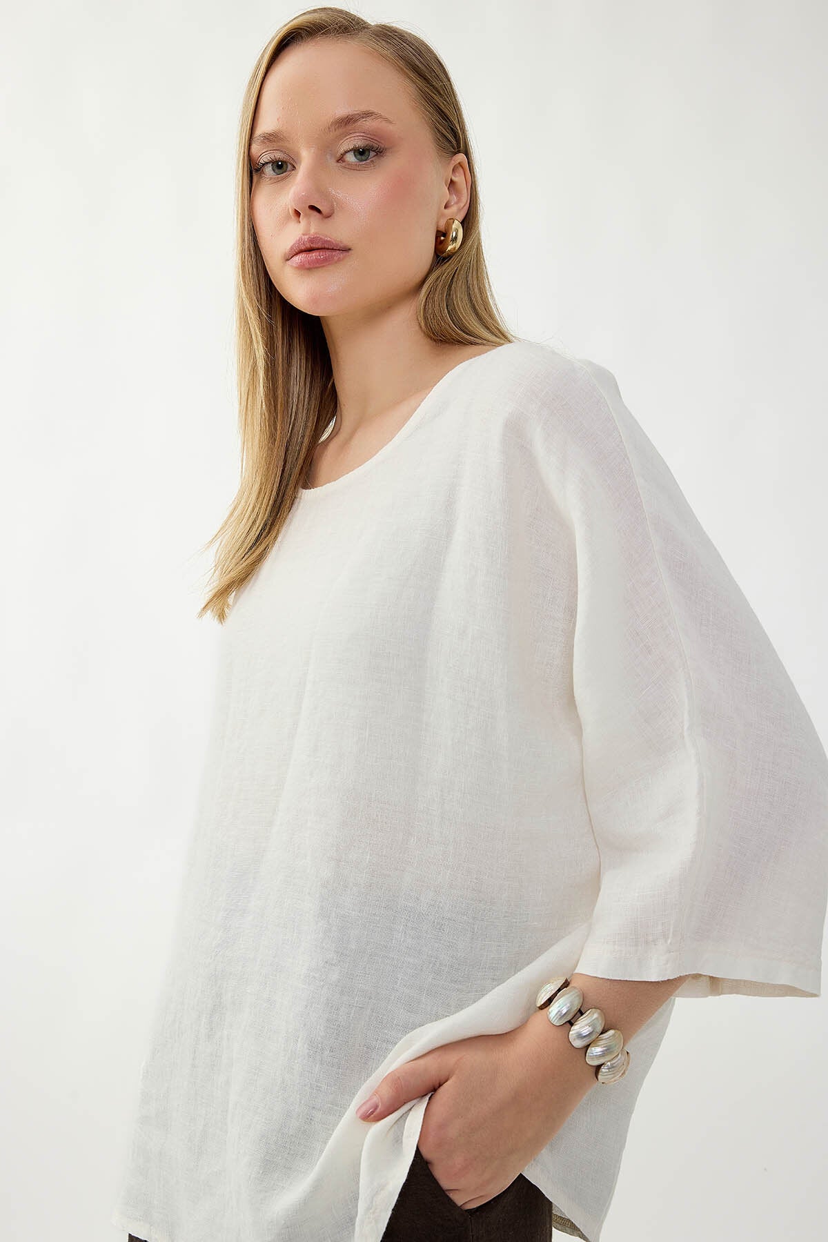 %100 Keten Geniş Yaka Oversize Kısa Kol Bluz