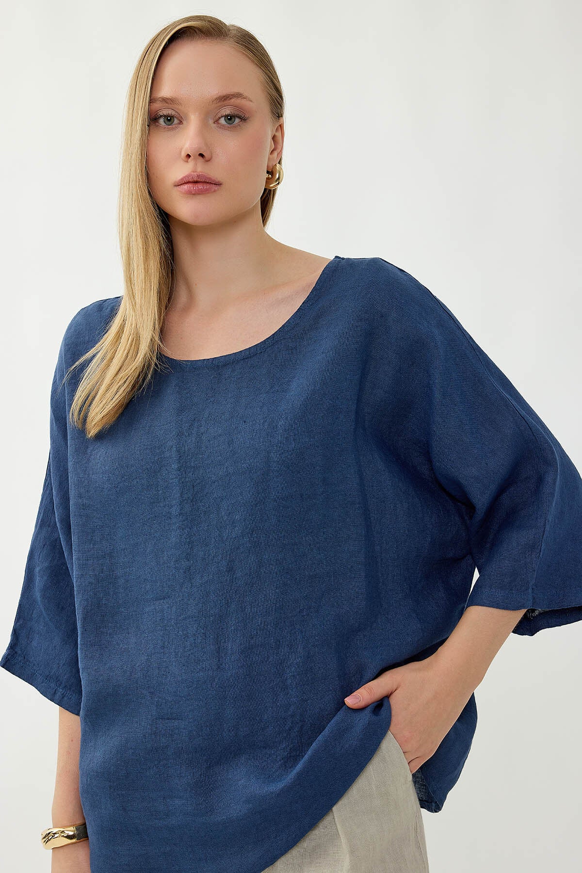%100 Keten Geniş Yaka Oversize Kısa Kol Bluz