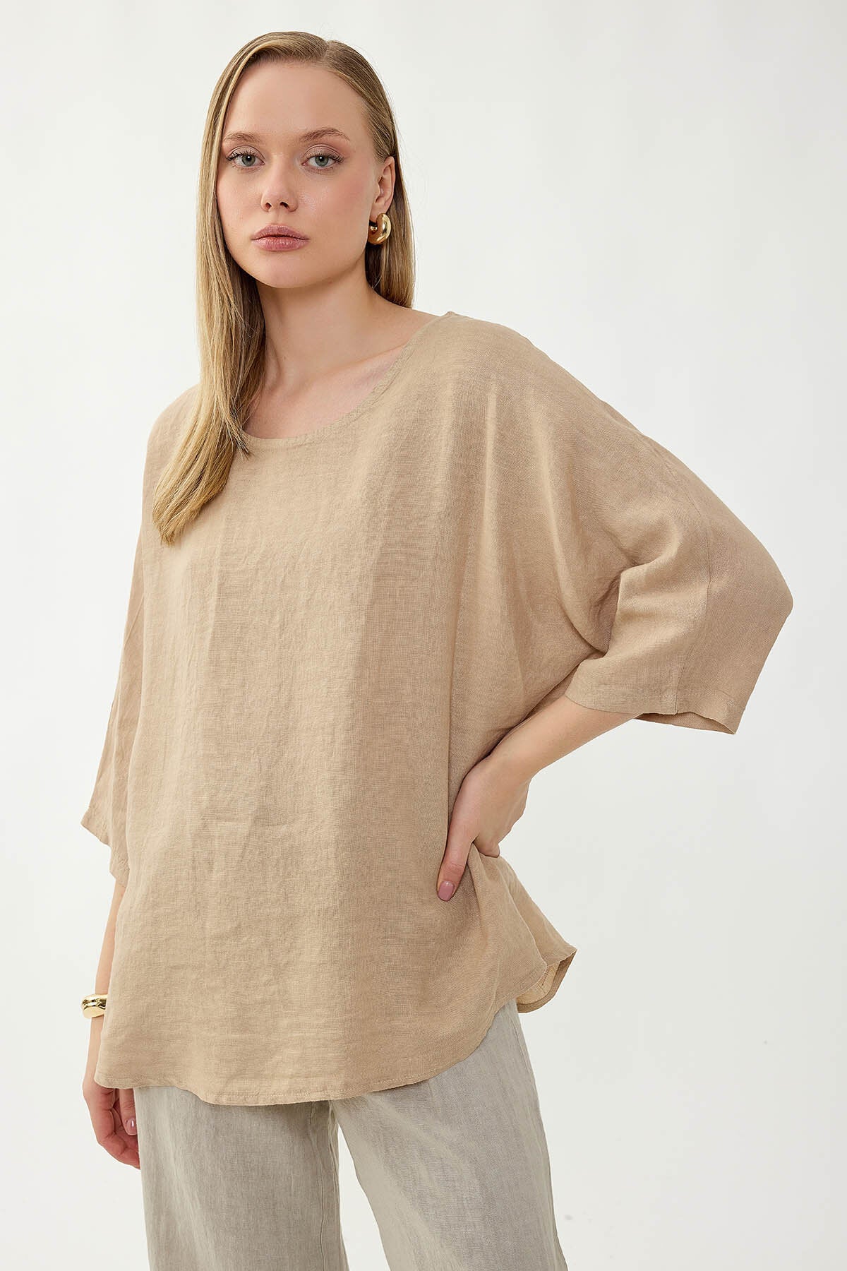 %100 Keten Geniş Yaka Oversize Kısa Kol Bluz