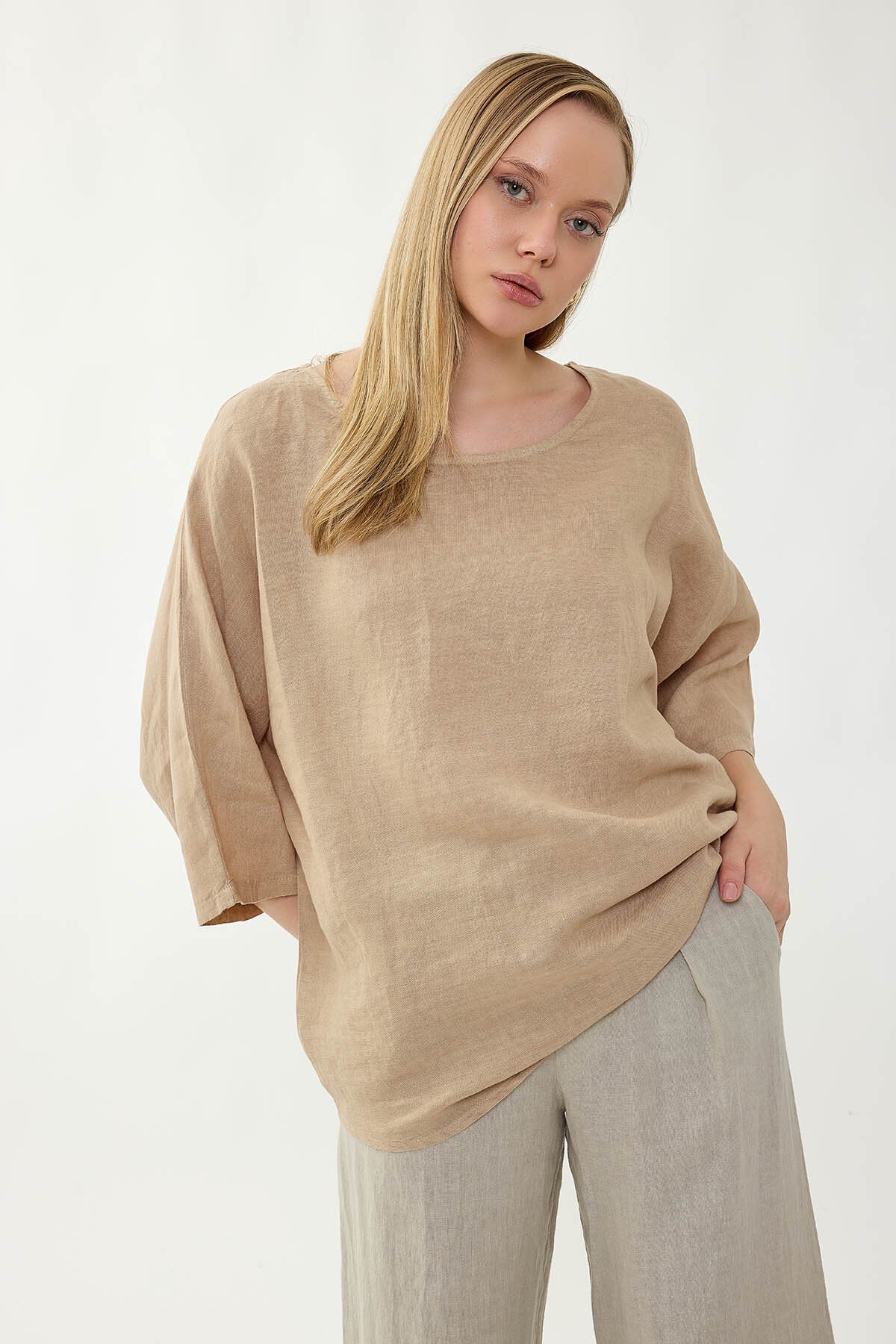 %100 Keten Geniş Yaka Oversize Kısa Kol Bluz
