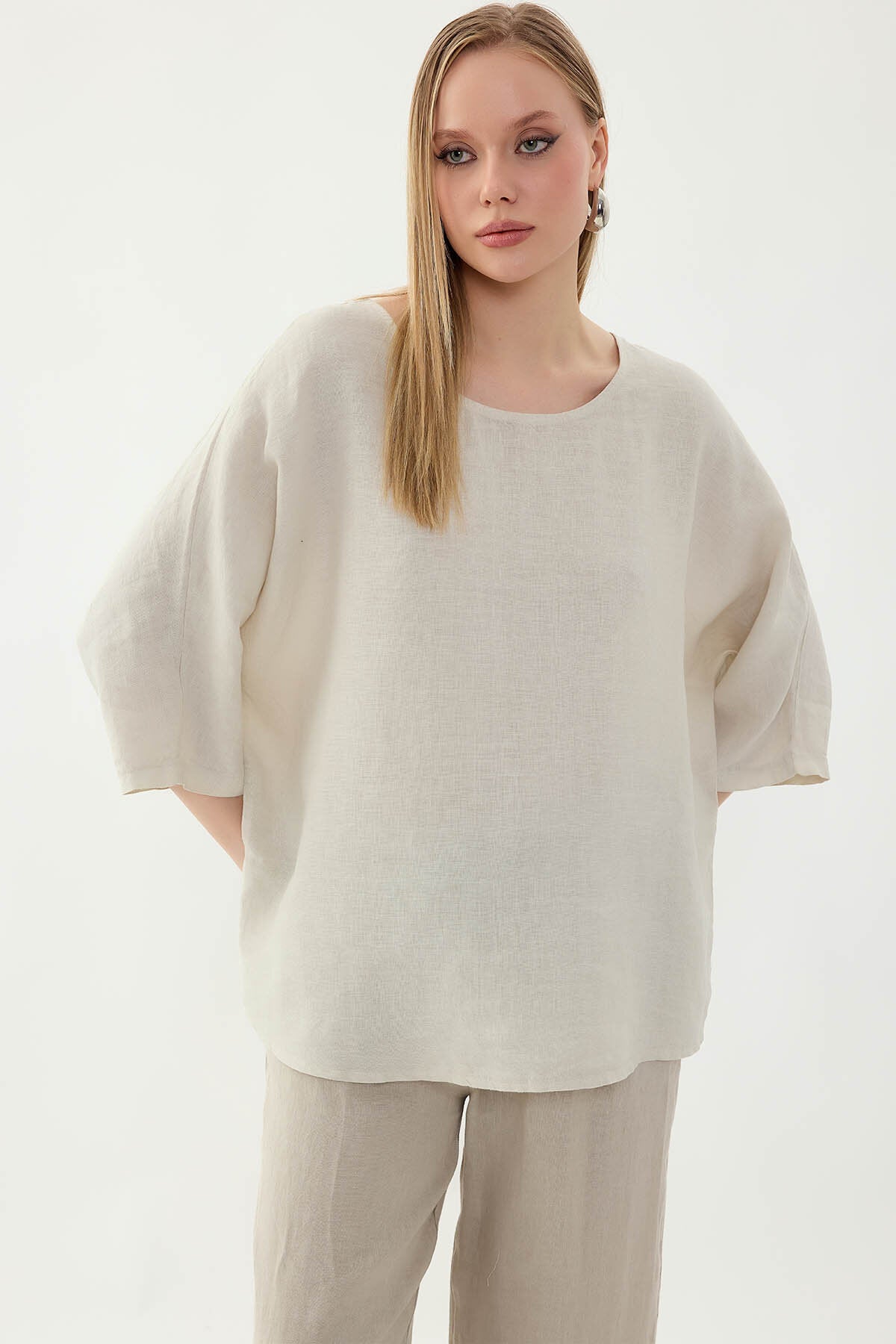%100 Keten Geniş Yaka Oversize Kısa Kol Bluz