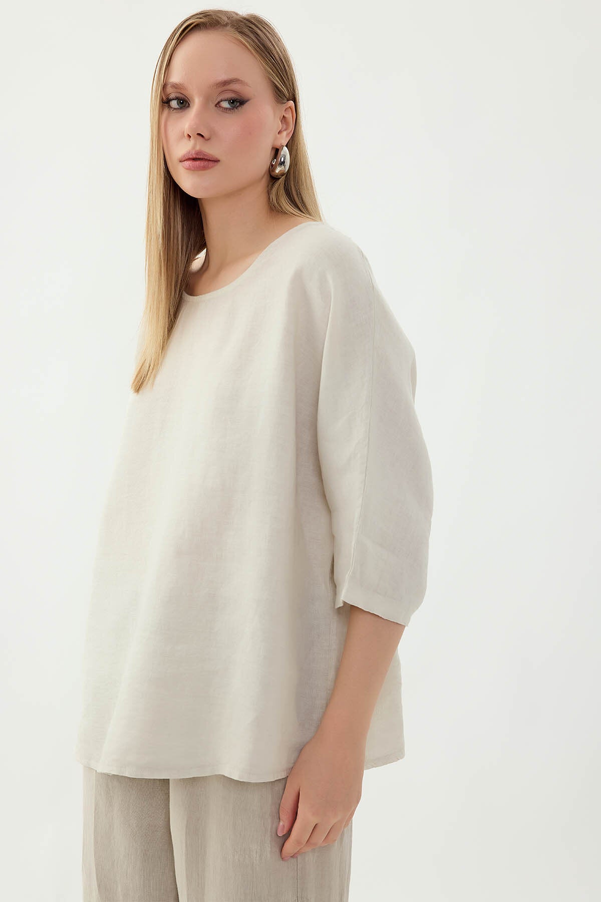 %100 Keten Geniş Yaka Oversize Kısa Kol Bluz