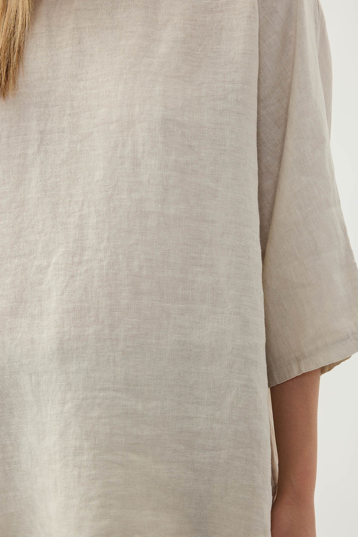 %100 Keten Geniş Yaka Oversize Kısa Kol Bluz