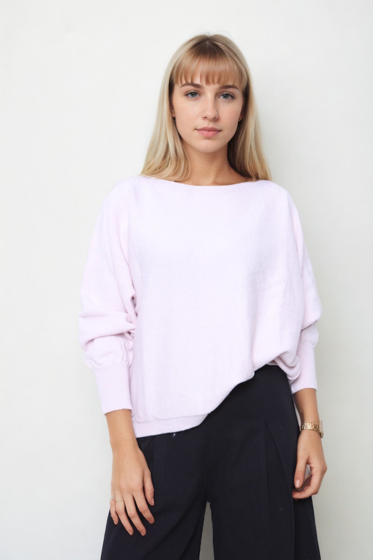 Geniş Yaka Yarasa Kol Oversize Triko Bluz