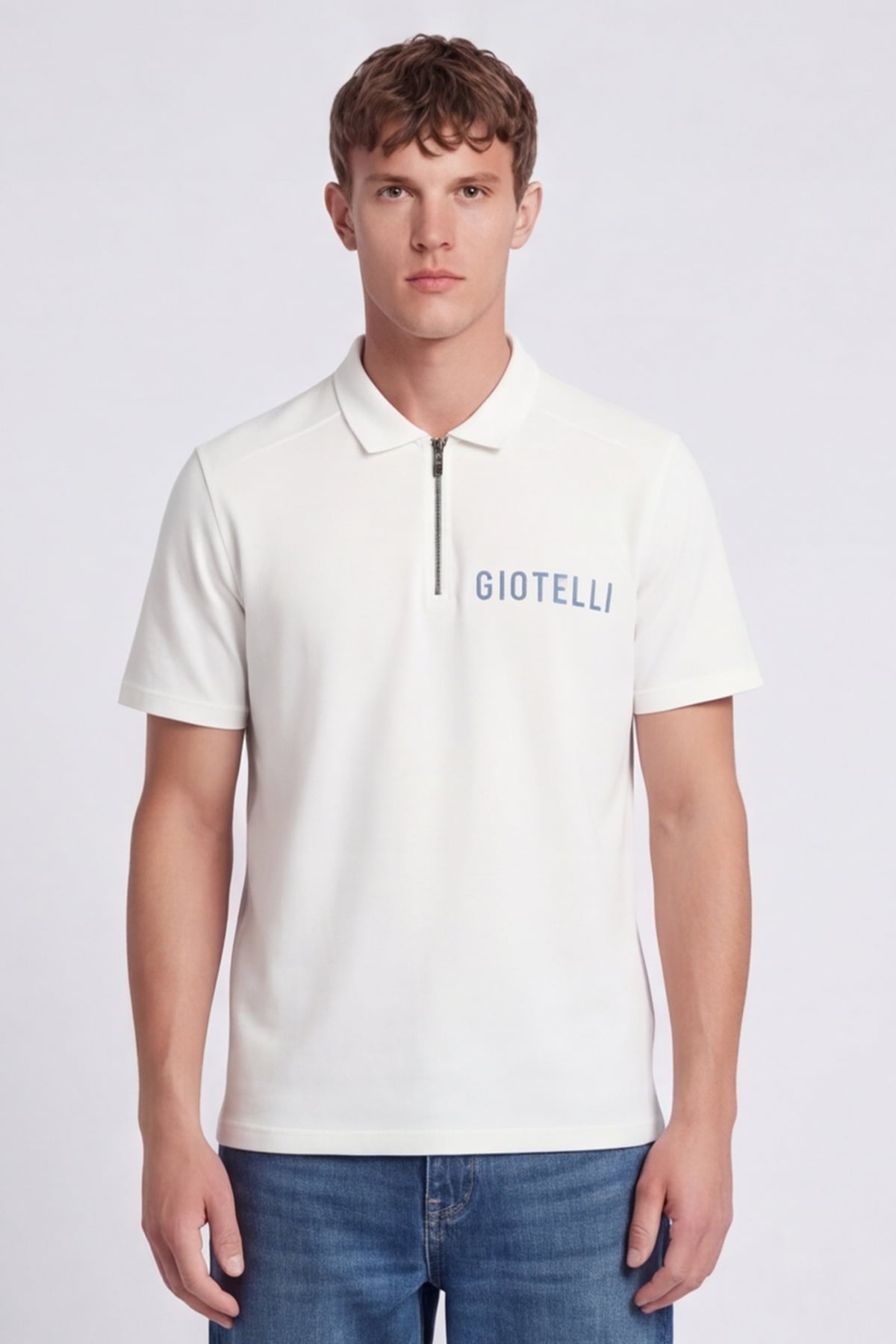 Giotelli Erkek Beyaz Normal Kesim Regular Fit Kısa Kollu Fermuarlı Dik Yaka Tişört