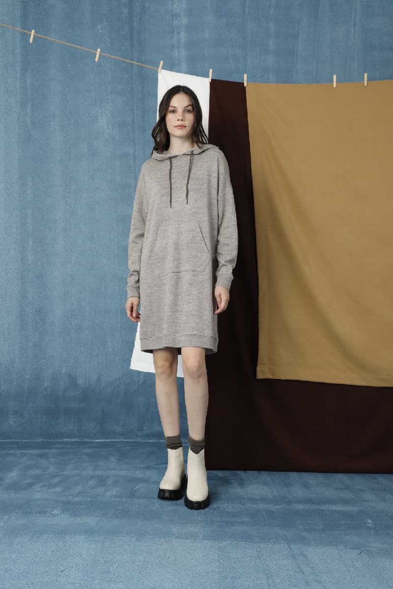 20711 BAYAN KAPÜŞONLU ELBİSE