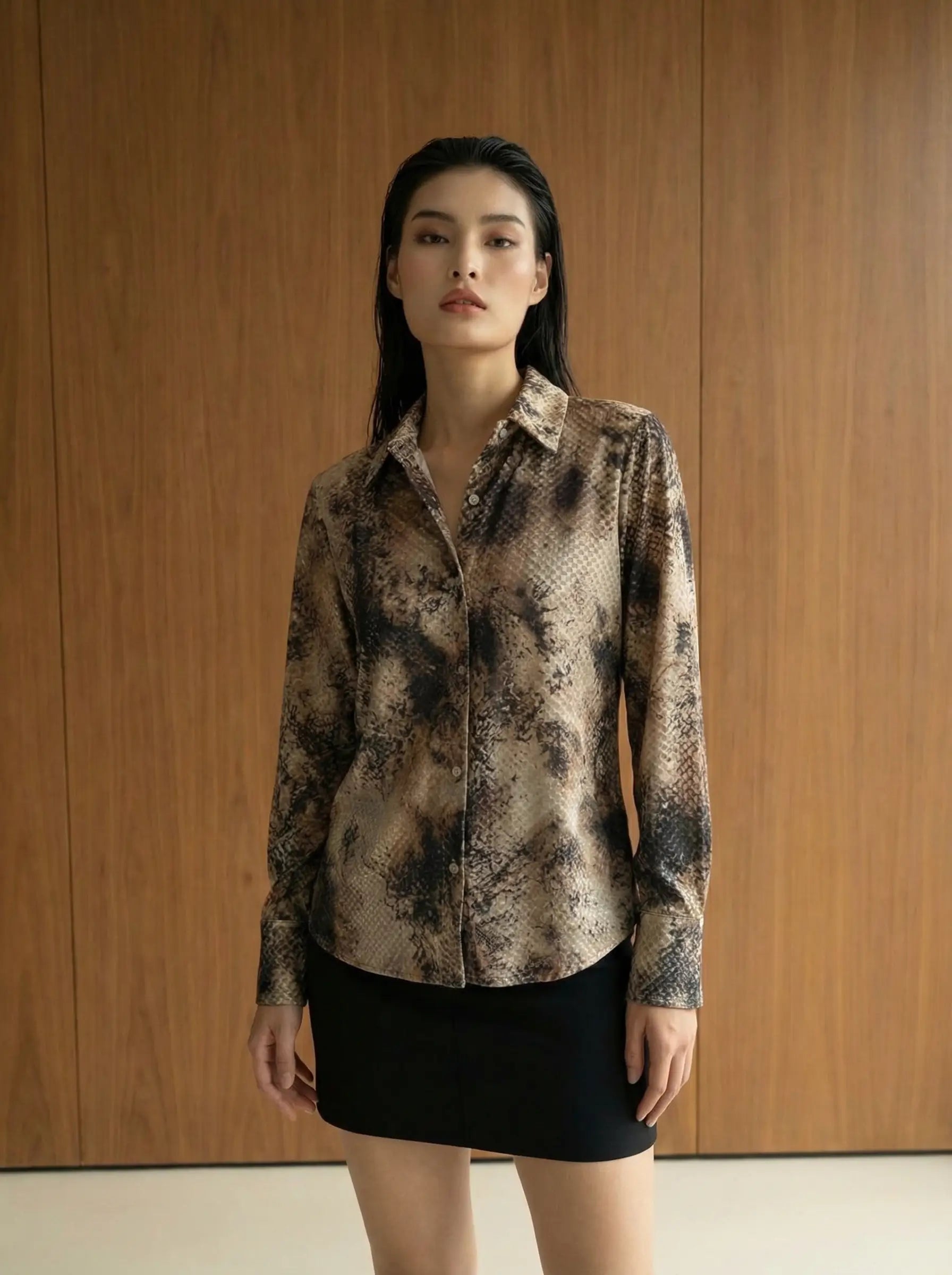 Batik Desen Kadife Gömlek