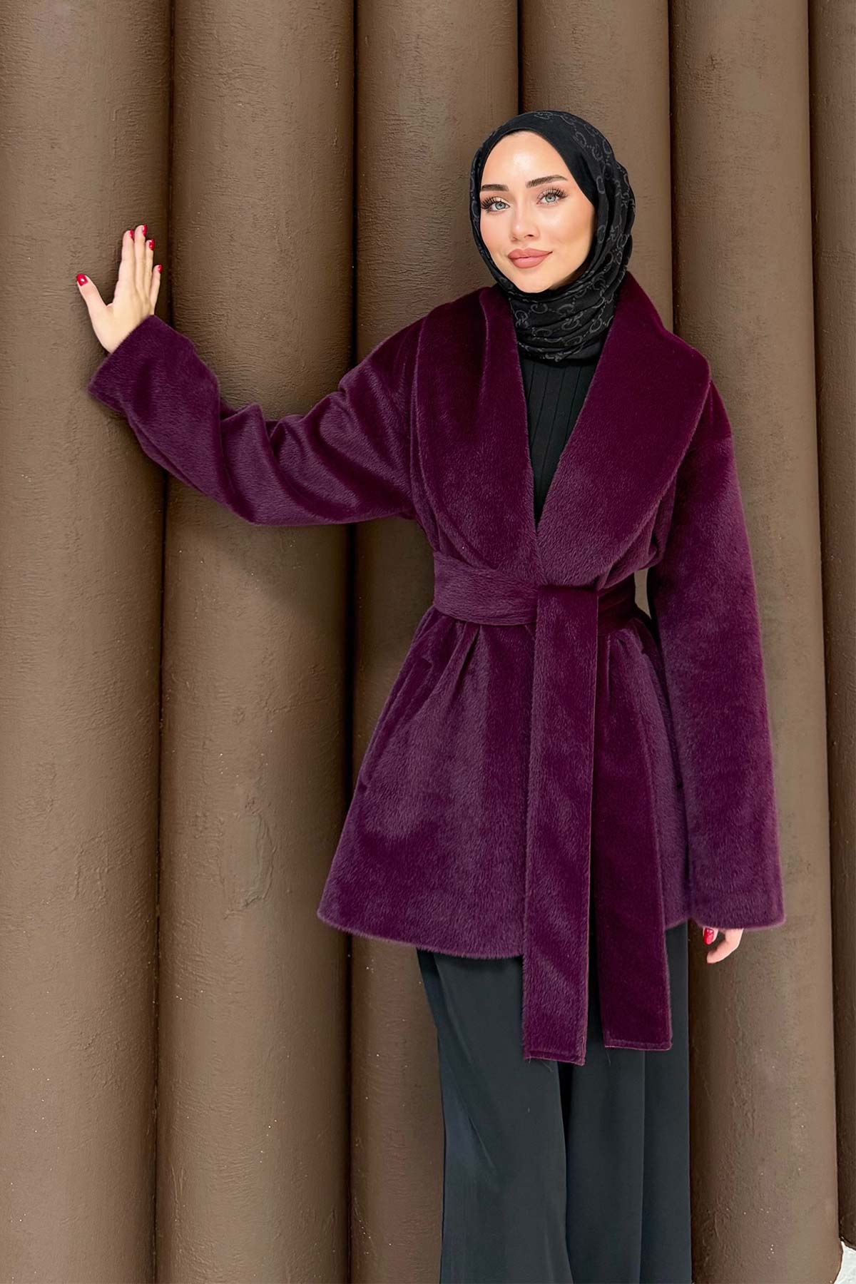 Angora Kuşaklı Kaban 32-2504