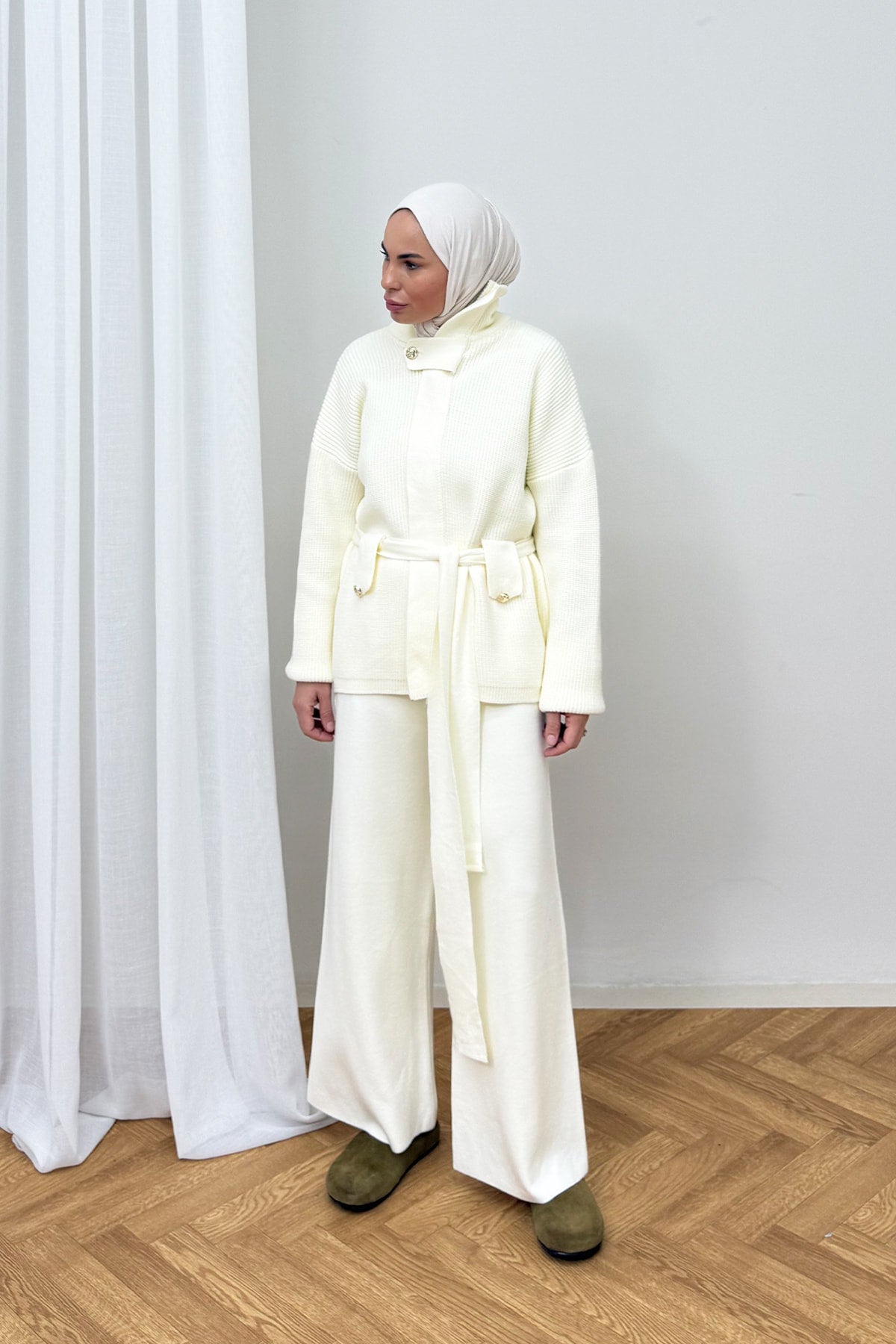 Kuşaklı Triko Takım 87-2680
