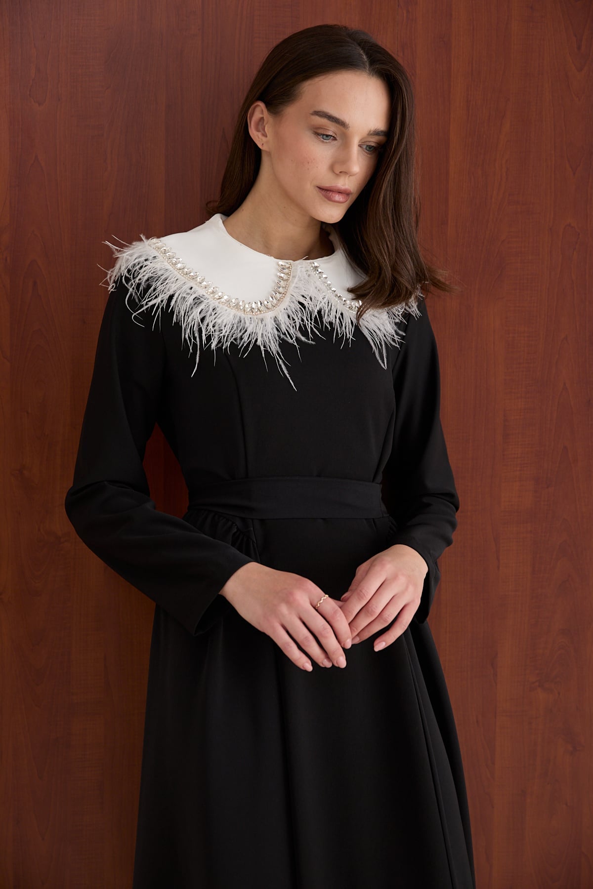 Yaka Detaylı Elbise 32-2769