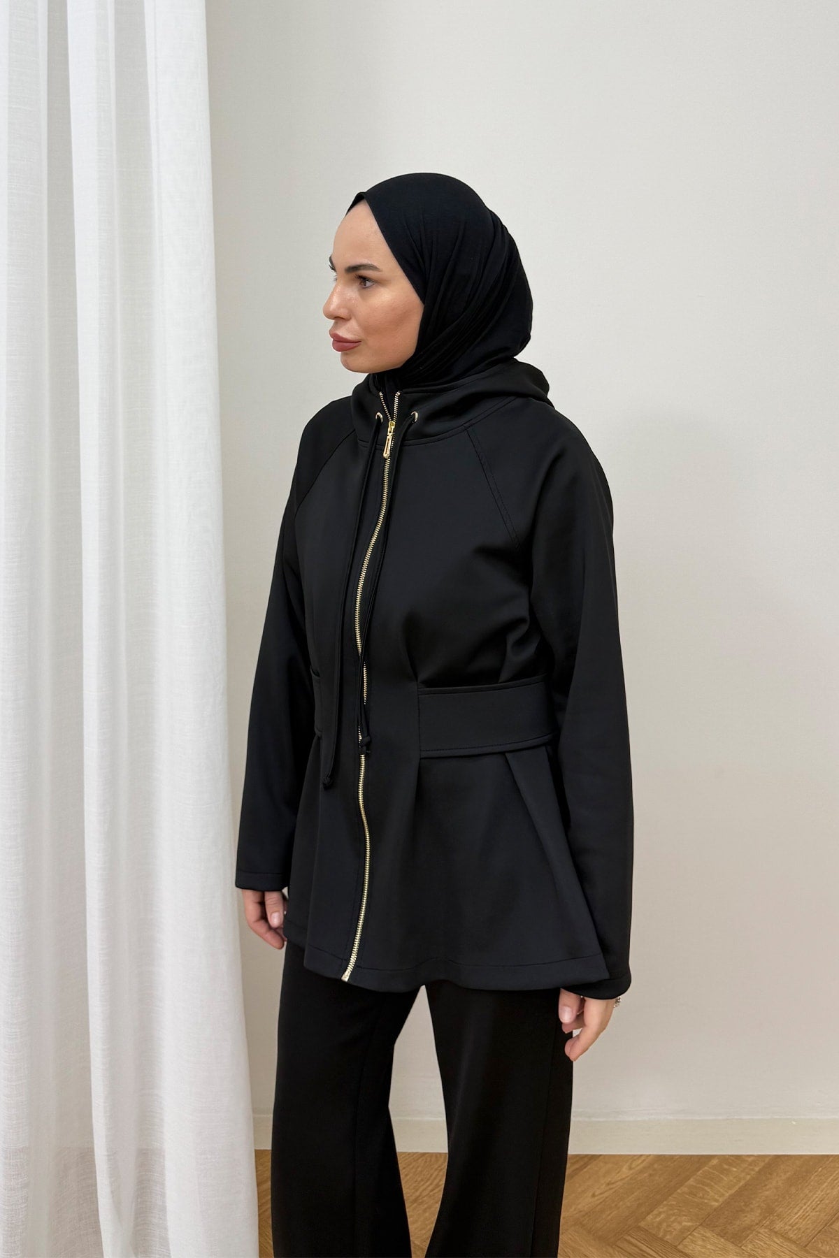 Scuba Detaylı Takım 75-8072