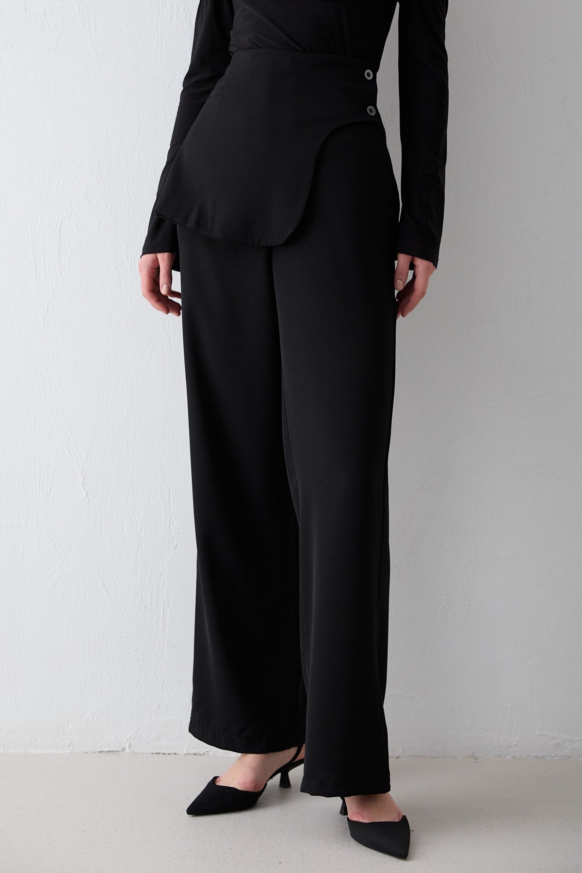 Korsaj Detaylı Pantolon 32-2702