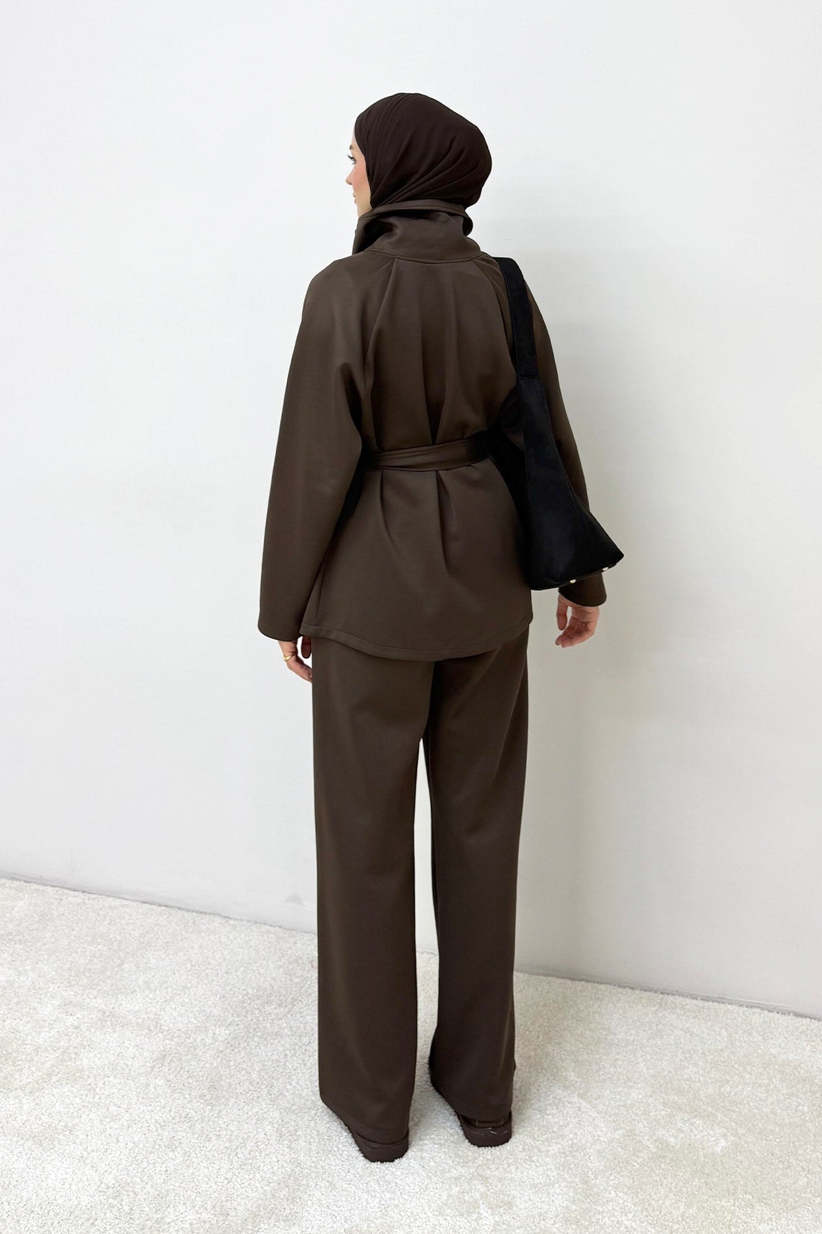 Düğmeli Scuba Takım 87-20298