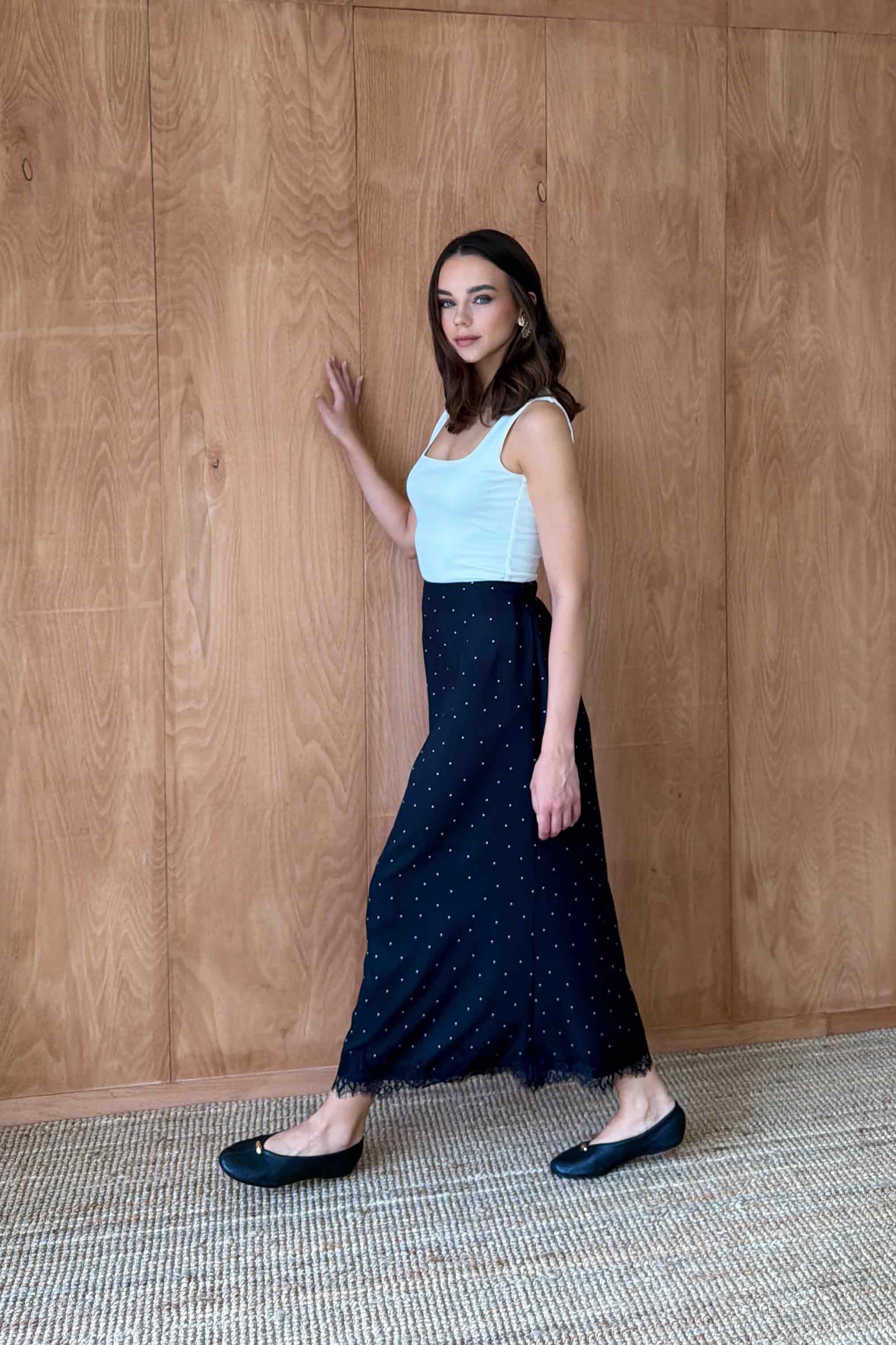 Puantiye Dantelli Etek 32-2892