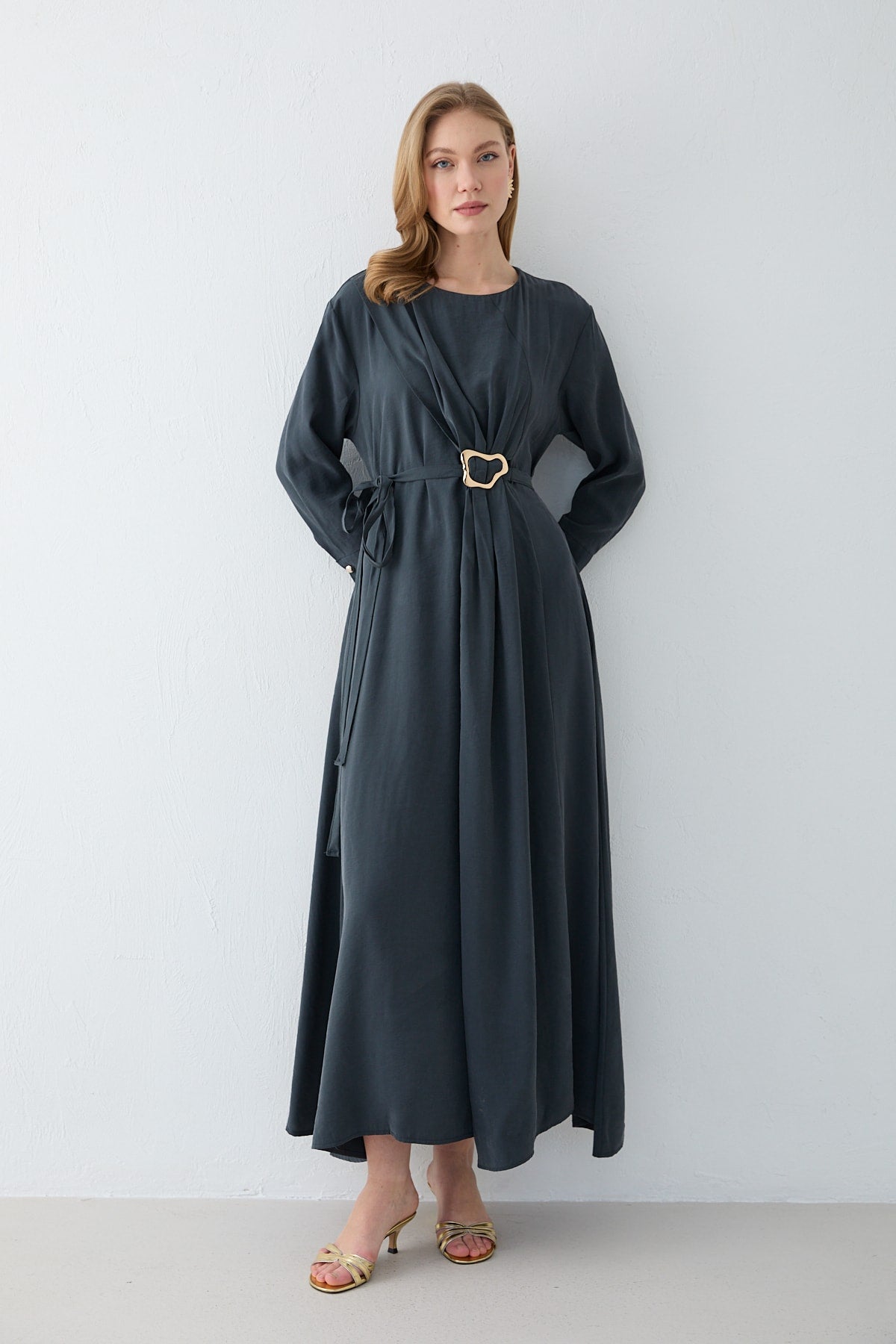 Modal Broşlu Elbise 3-2341