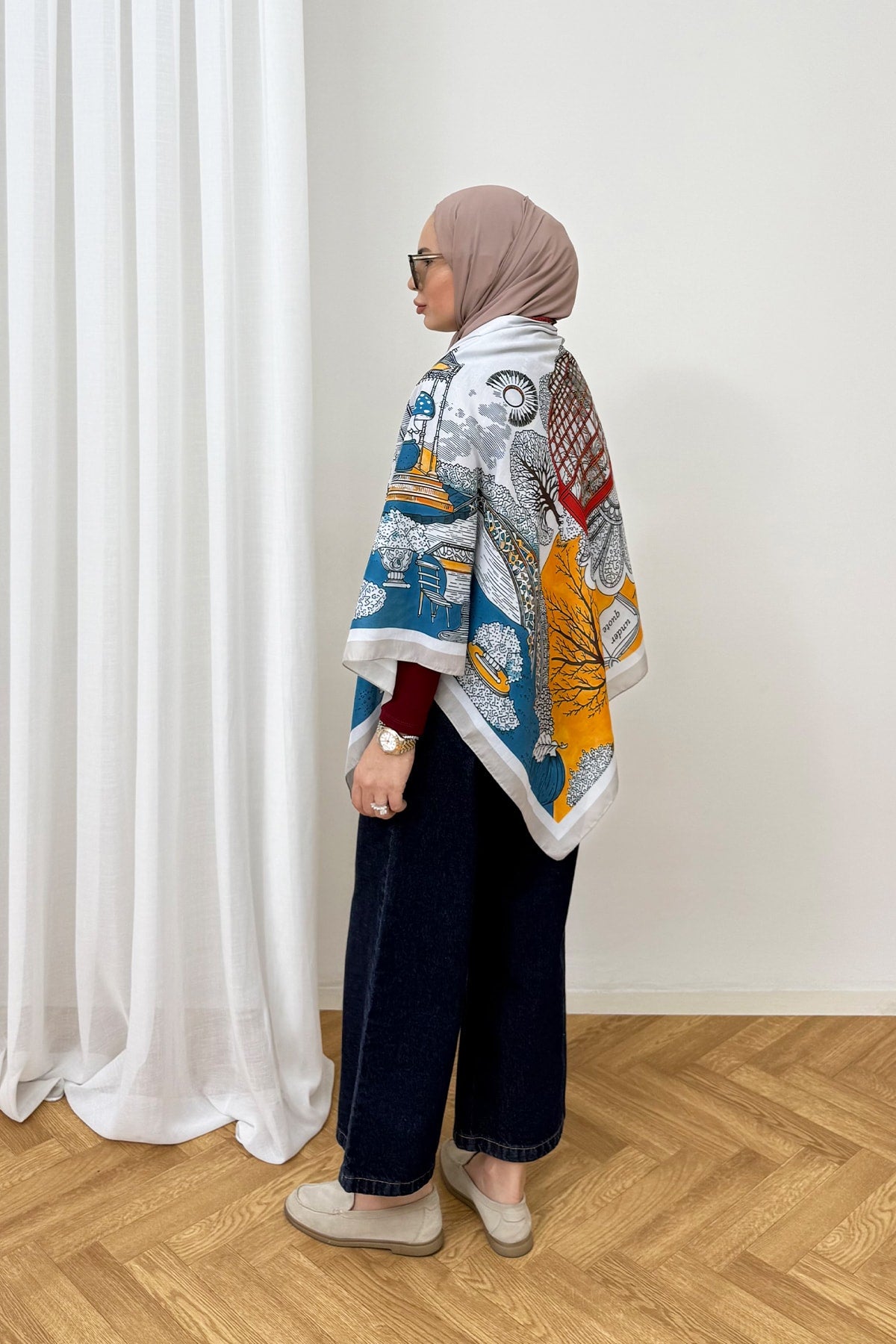 Desenli Omuz Şalı 75-0002