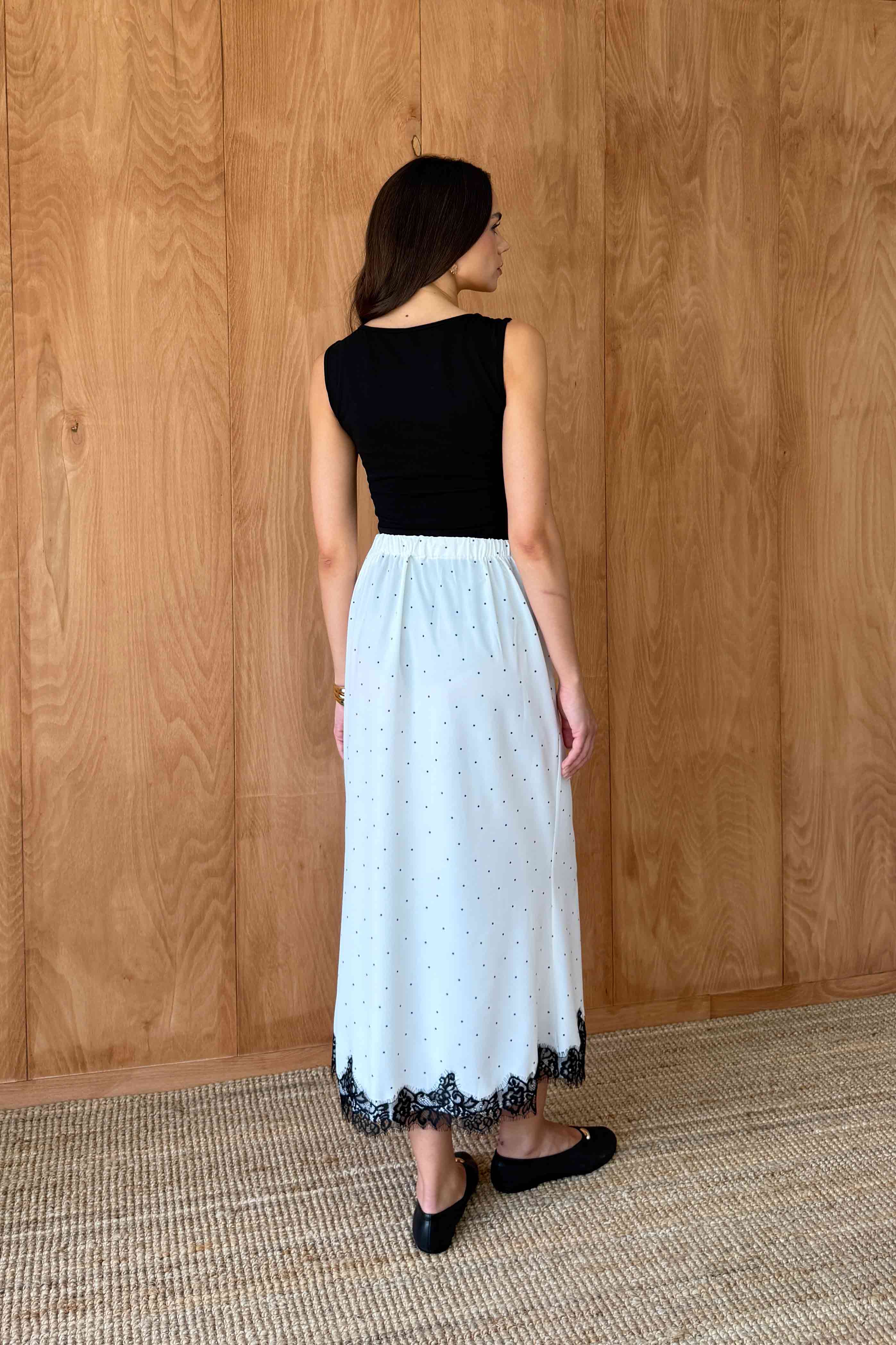 Puantiye Dantelli Etek 32-2892