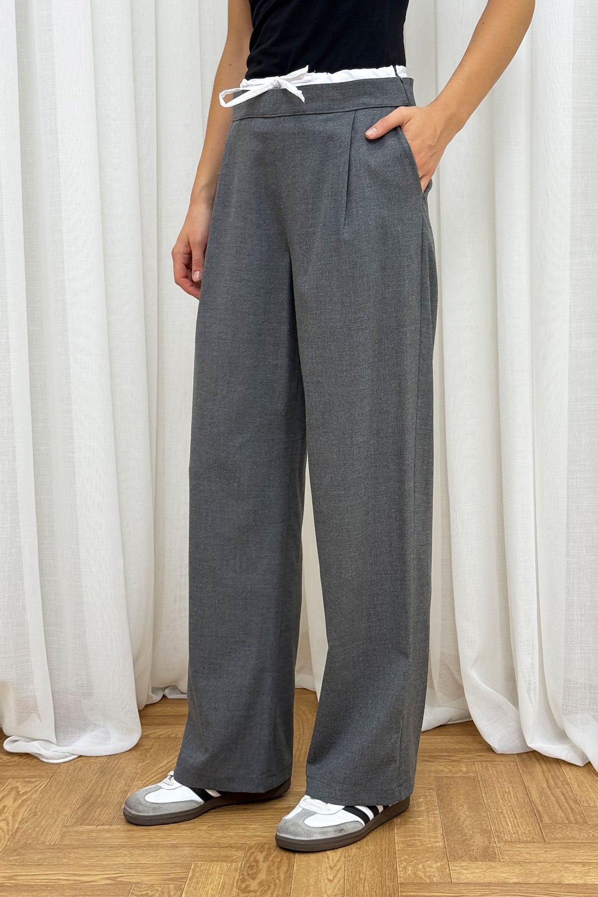Bel Detaylı Pantolon 32-2699-1