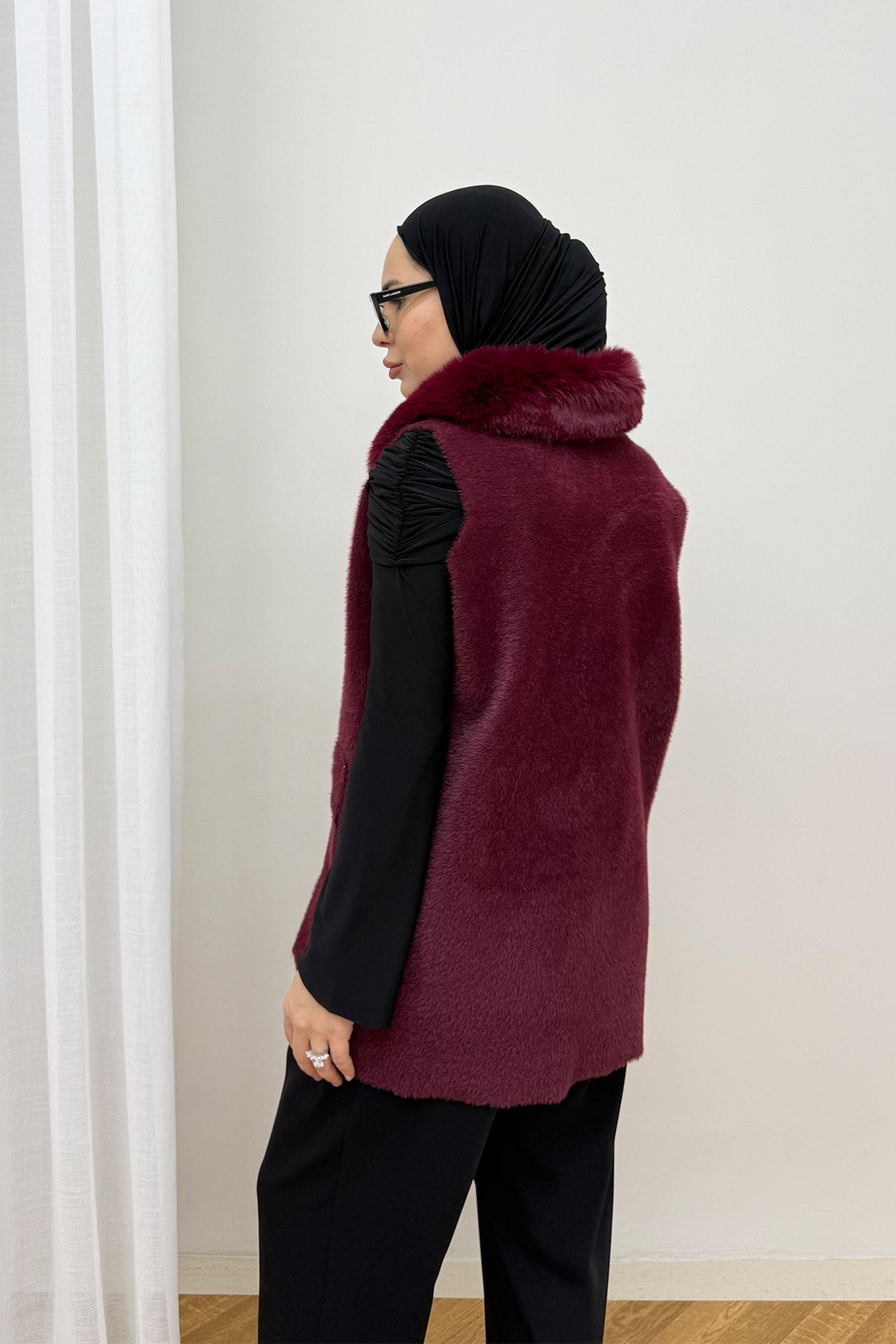 Kürk Yaka Yelek 87-26100