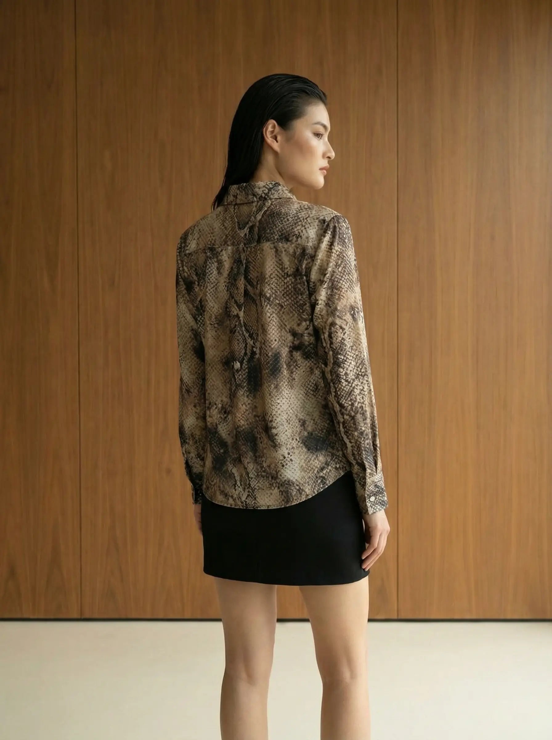 Batik Desen Kadife Gömlek