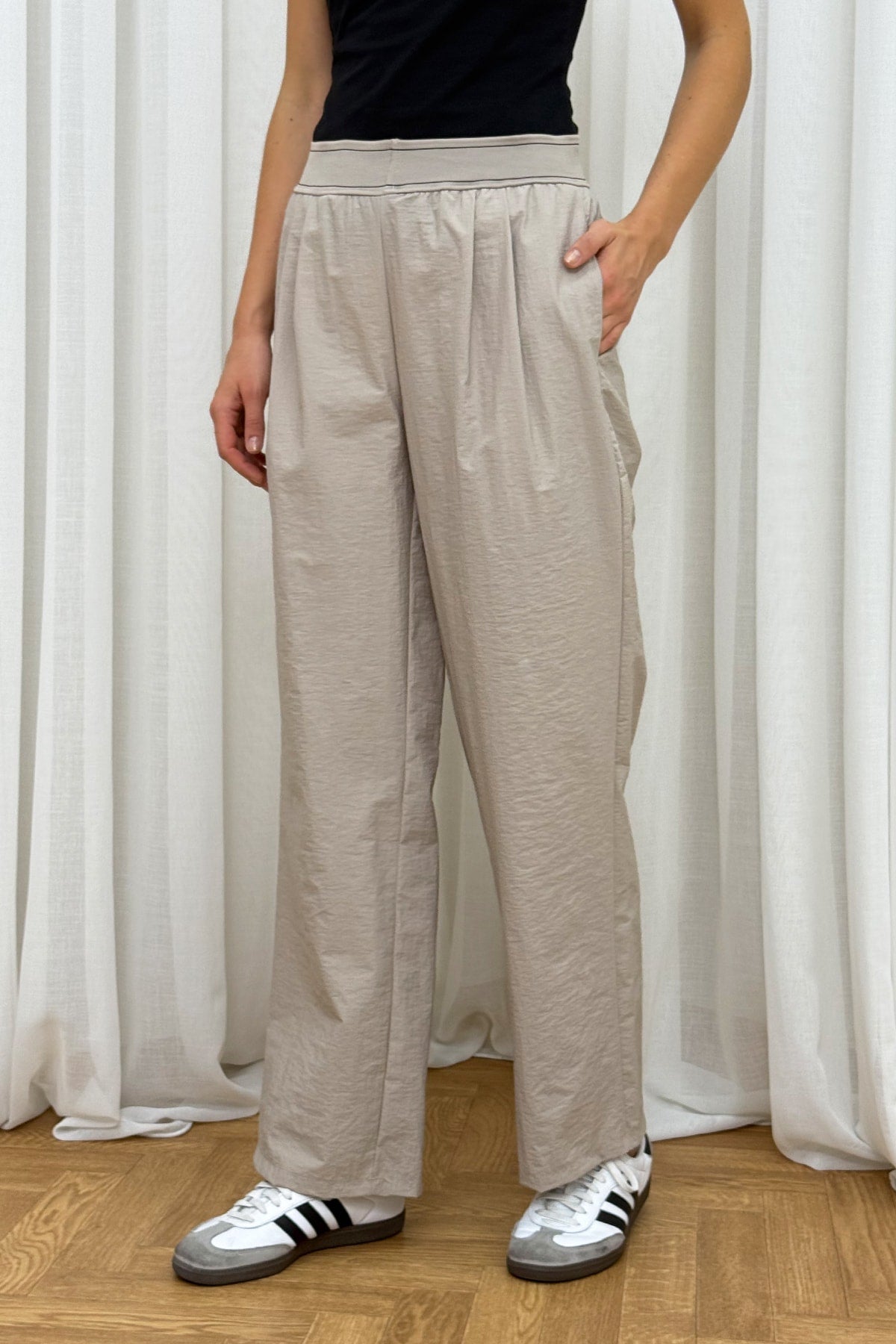 Lastik Detaylı Pantolon 32-2736-1