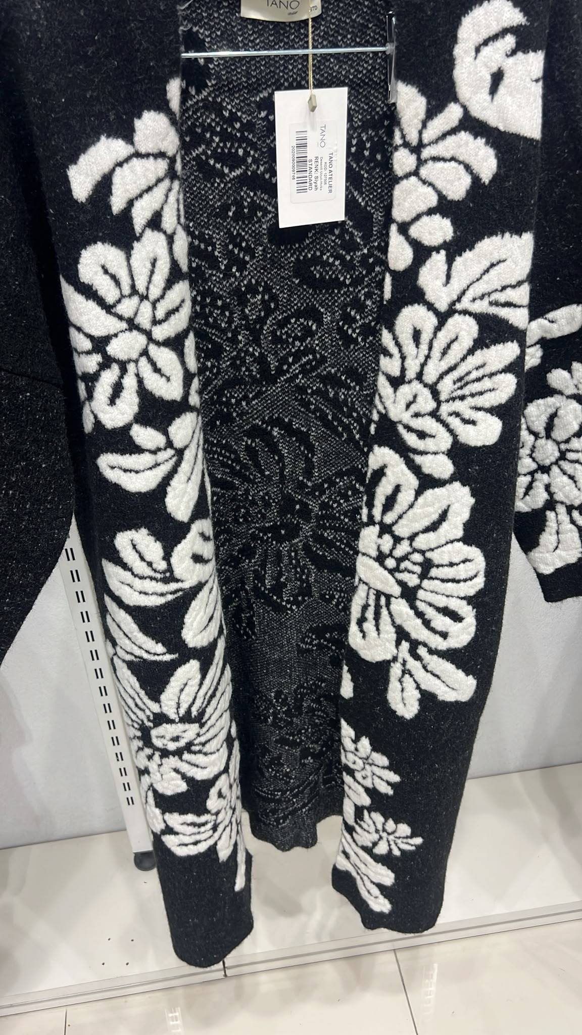 Desenli Uzun Hırka