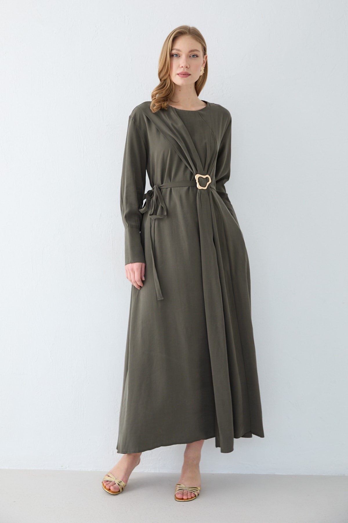 Modal Broşlu Elbise 3-2341