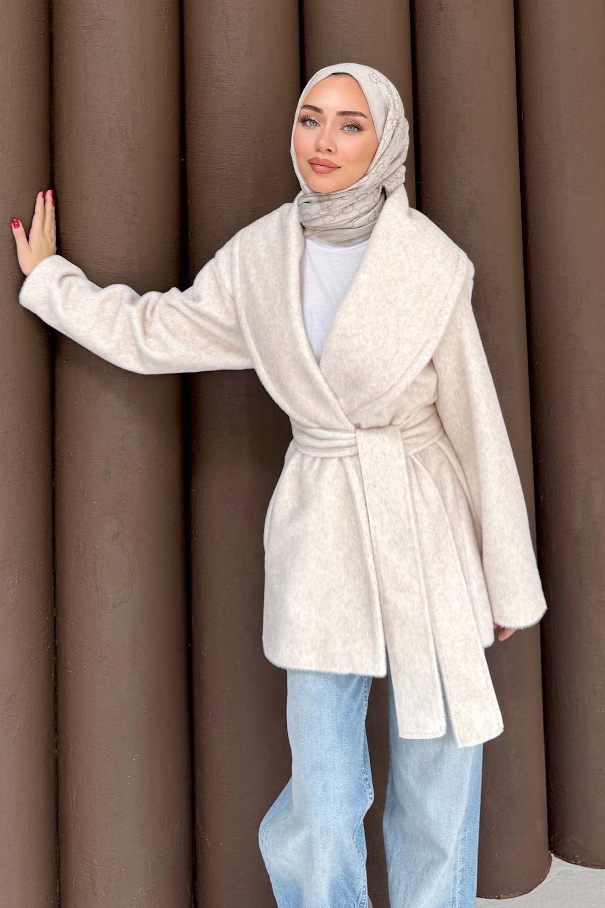 Angora Kuşaklı Kaban 32-2504