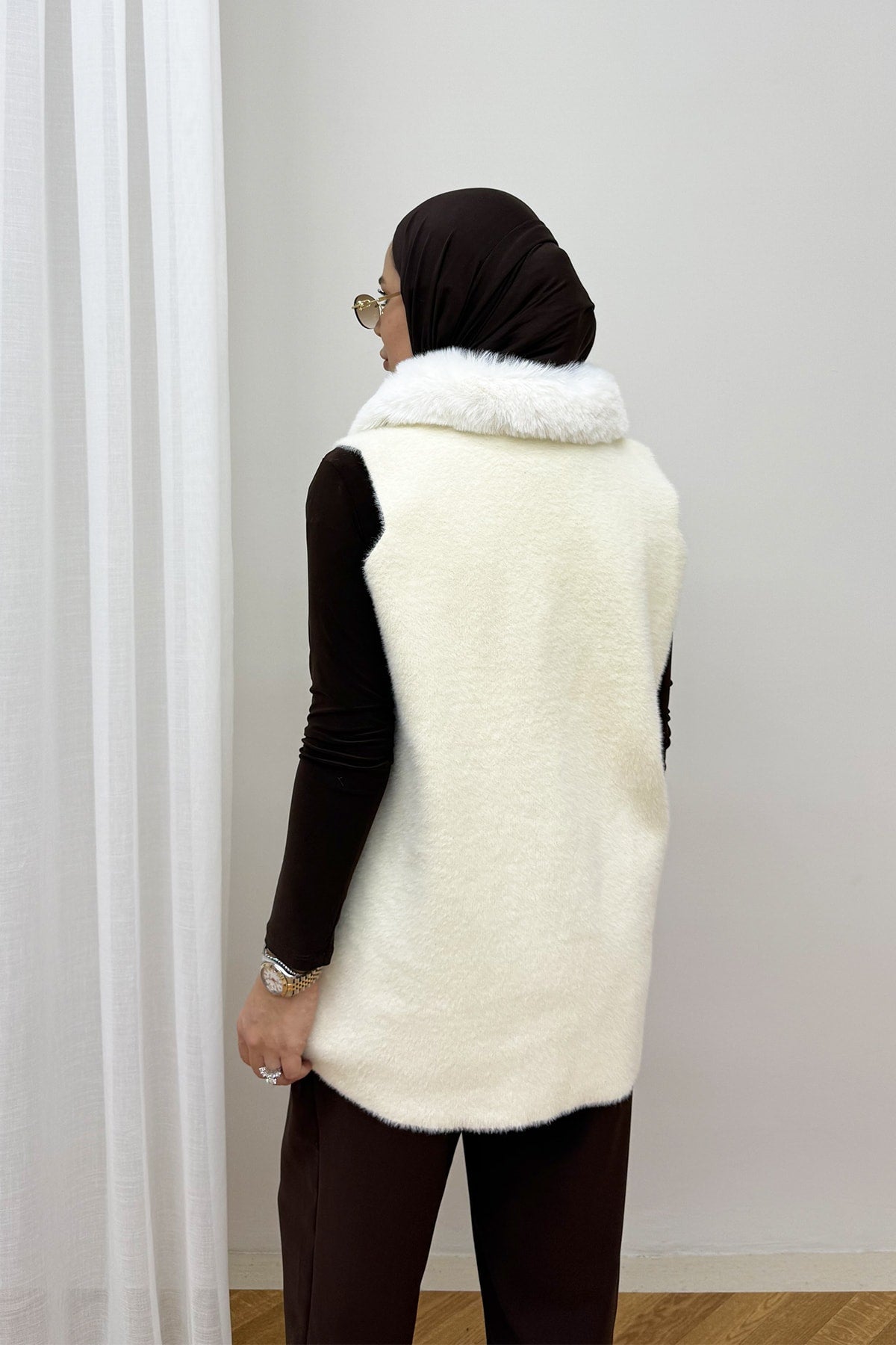 Kürk Yaka Yelek 87-26100