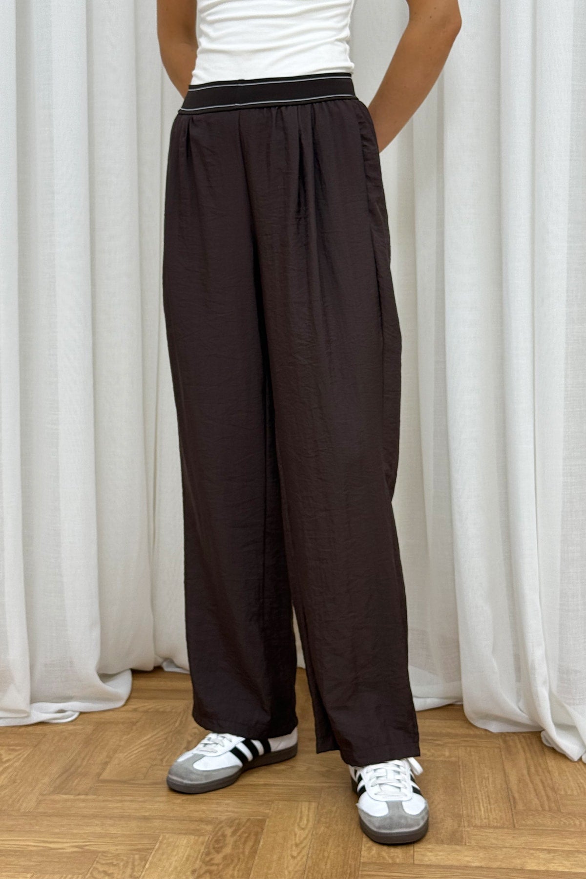 Lastik Detaylı Pantolon 32-2736-1